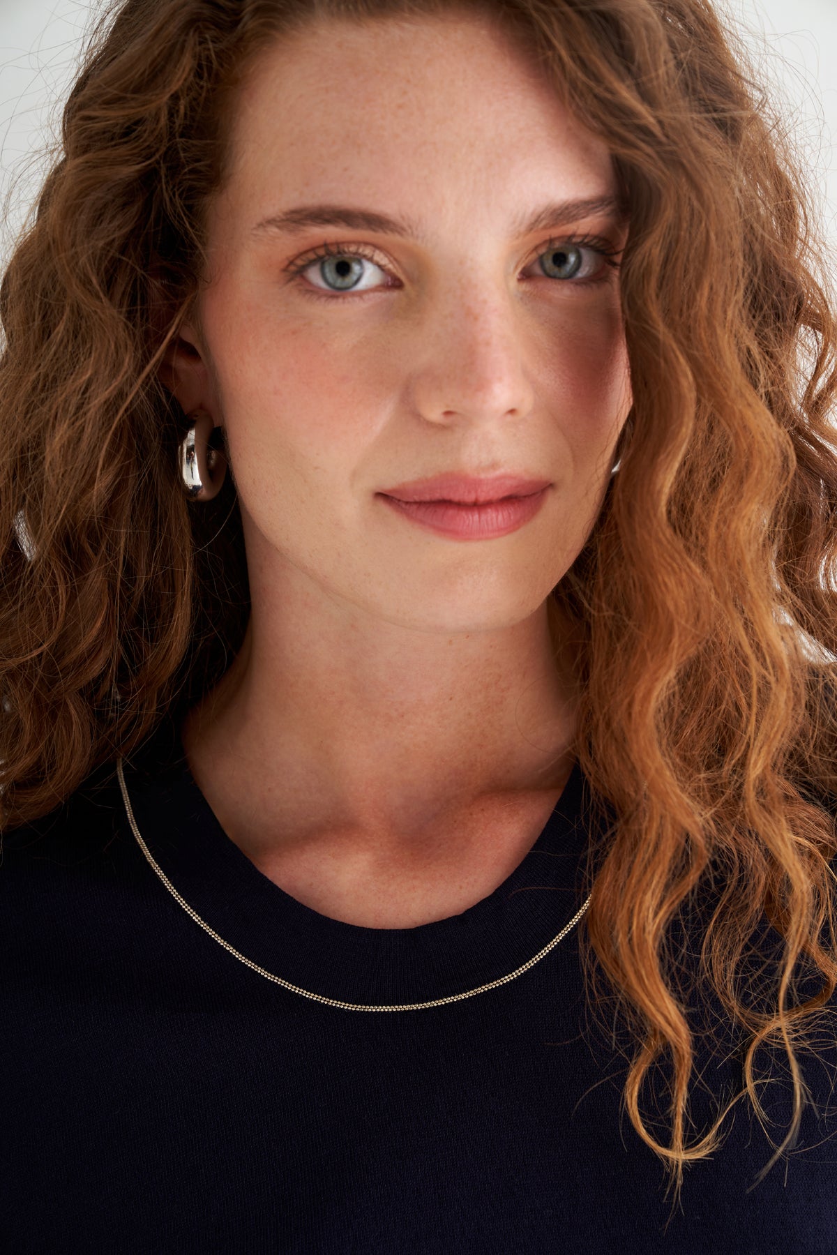 Lacivert Grace İpekli Zincirli Yuvarlak Yaka Kolsuz Triko