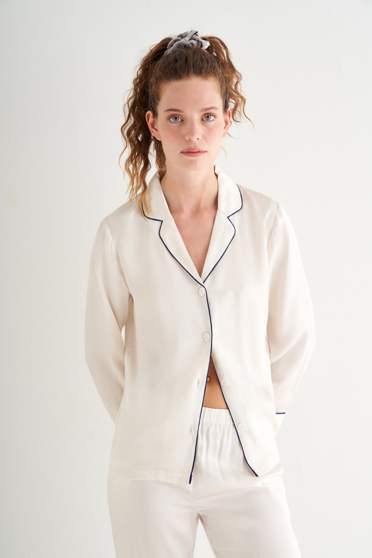 Beyaz Mindy Saf İpek Pijama Seti