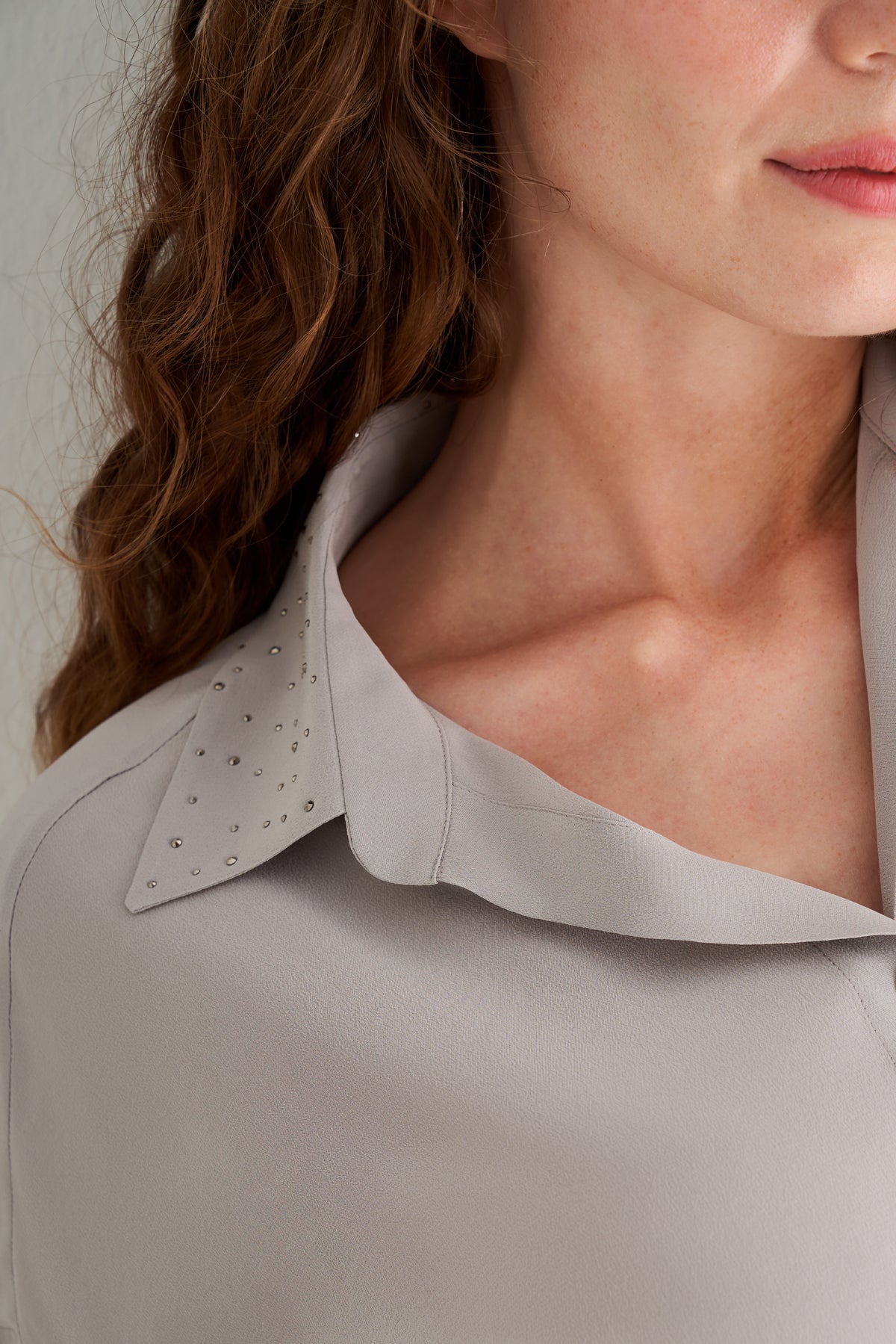 Gri Astrid Saf İpek Gömlek