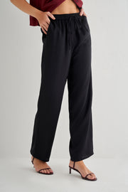 Siyah Astrid Saf İpek Pantolon