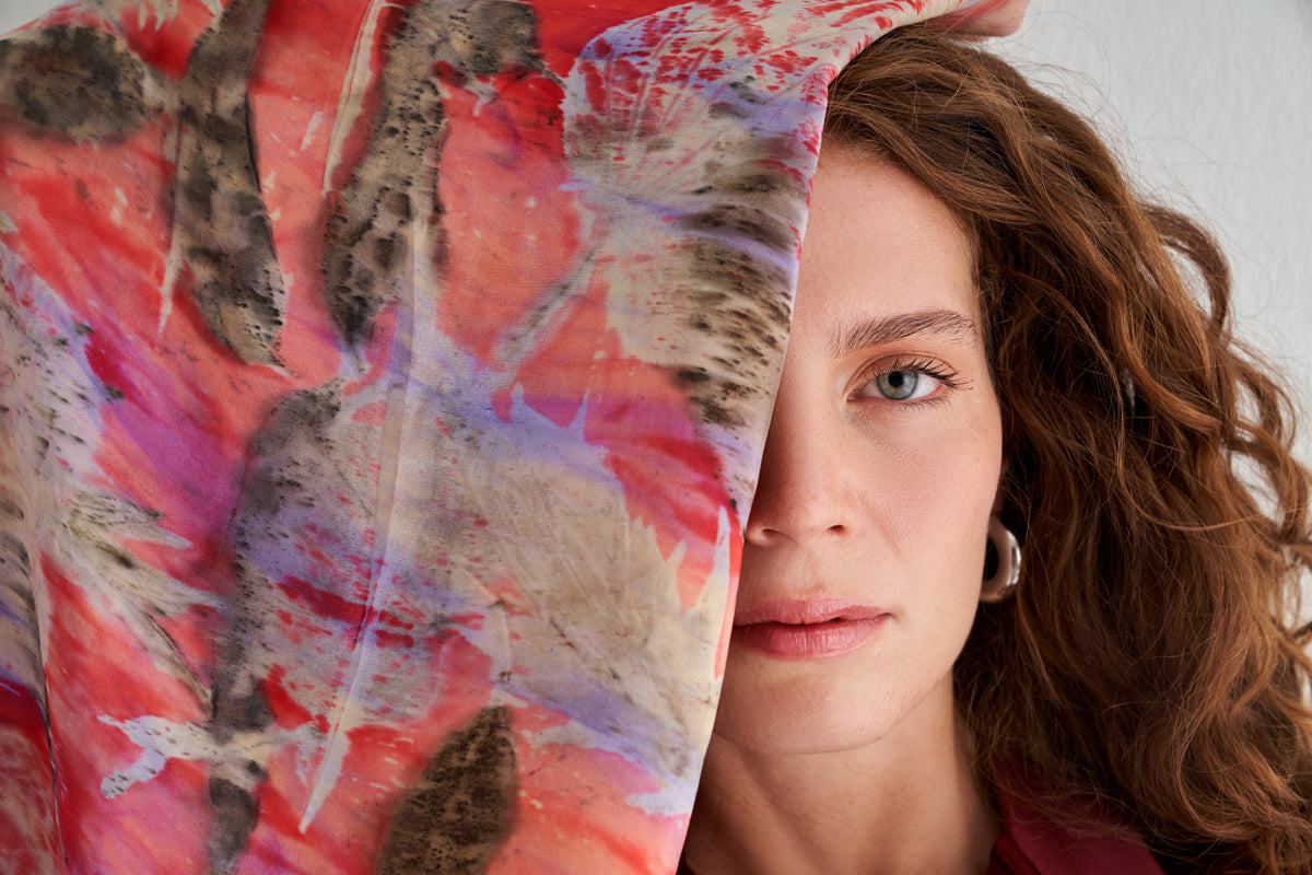 Kırmızı Saf İpek El Baskısı Ekolojik Şal 90 x 200 cm