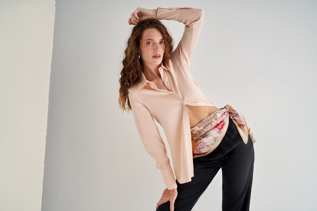 Koyu Bej Lara Saf İpek Baskılı Eşarp 90x90 cm