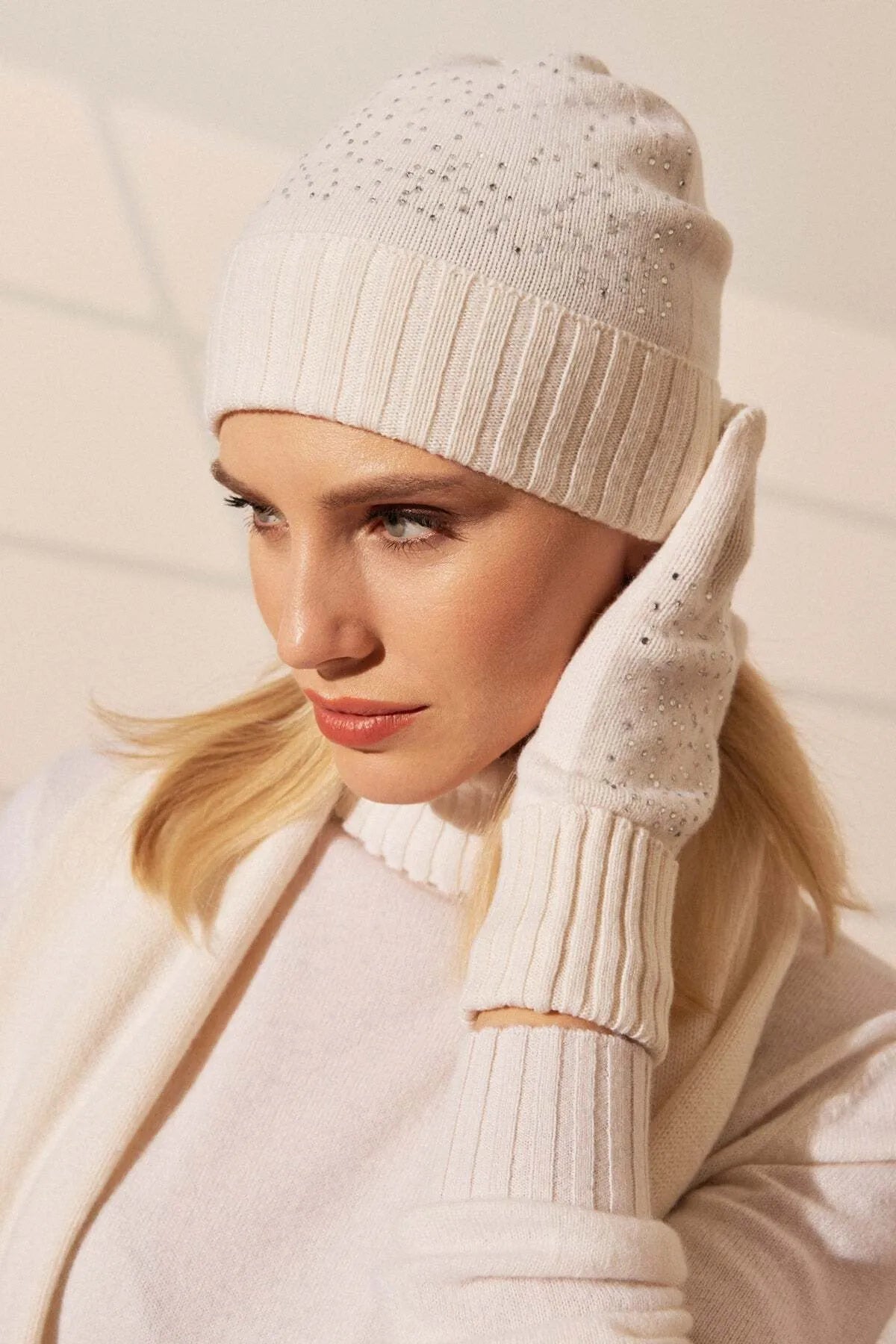 Ekru Lucia Yün Kaşmir Bere