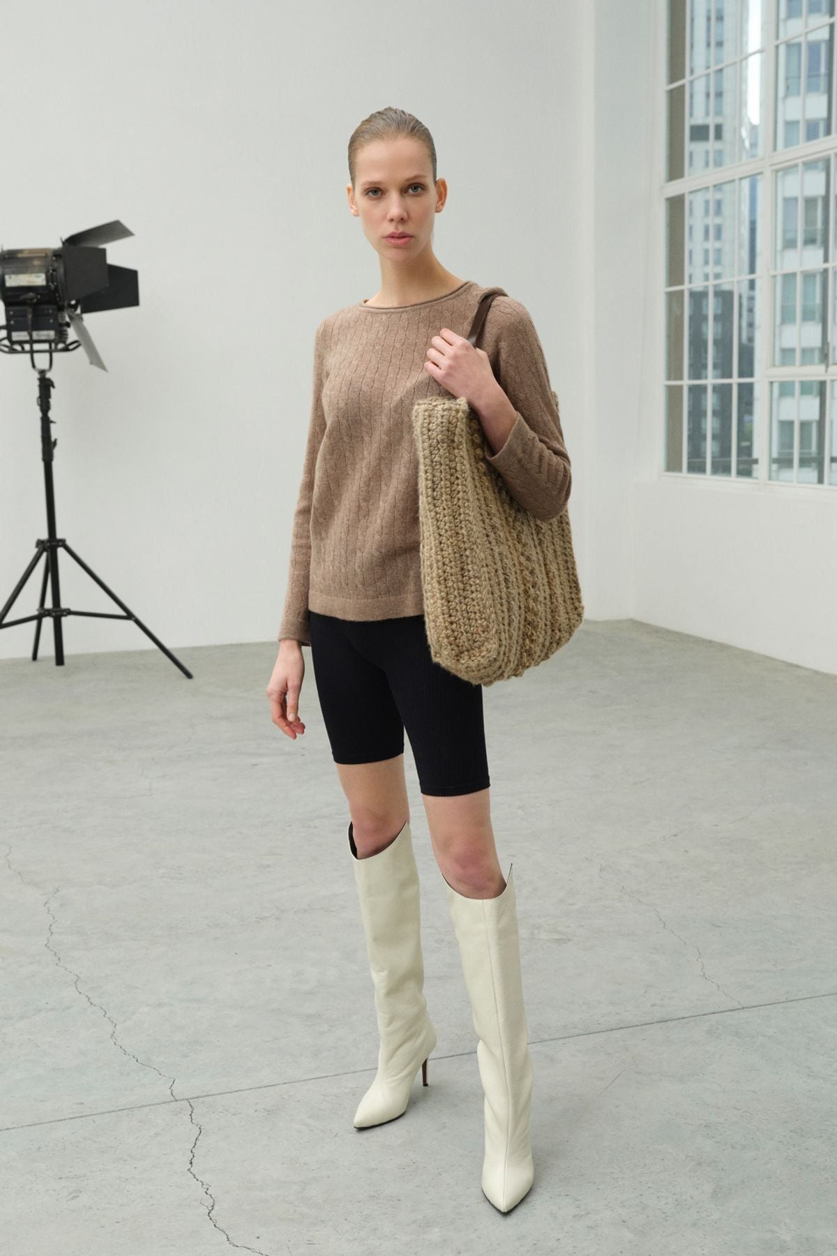 Bej Kaşmir ve Yün Amelia Kadın Kazak