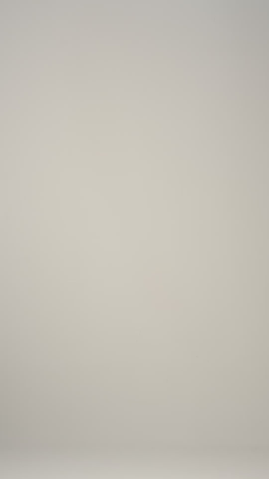 Videoyu yükle: Renkli İpekli Fil ve Yaprak Desenli Kısa Kimono