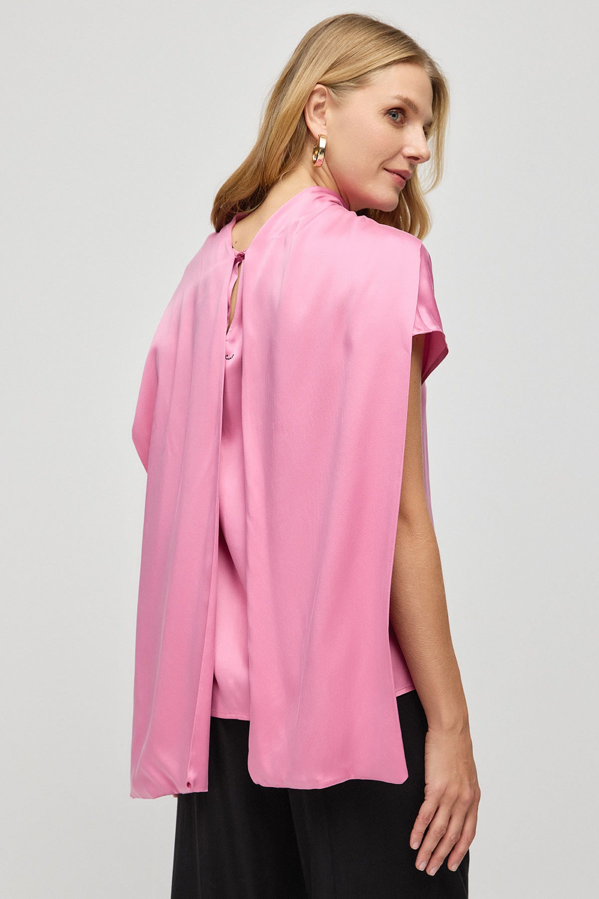 Gül Kurusu Saf İpek Cecilia Fular yaka Kısa Kollu Bluz