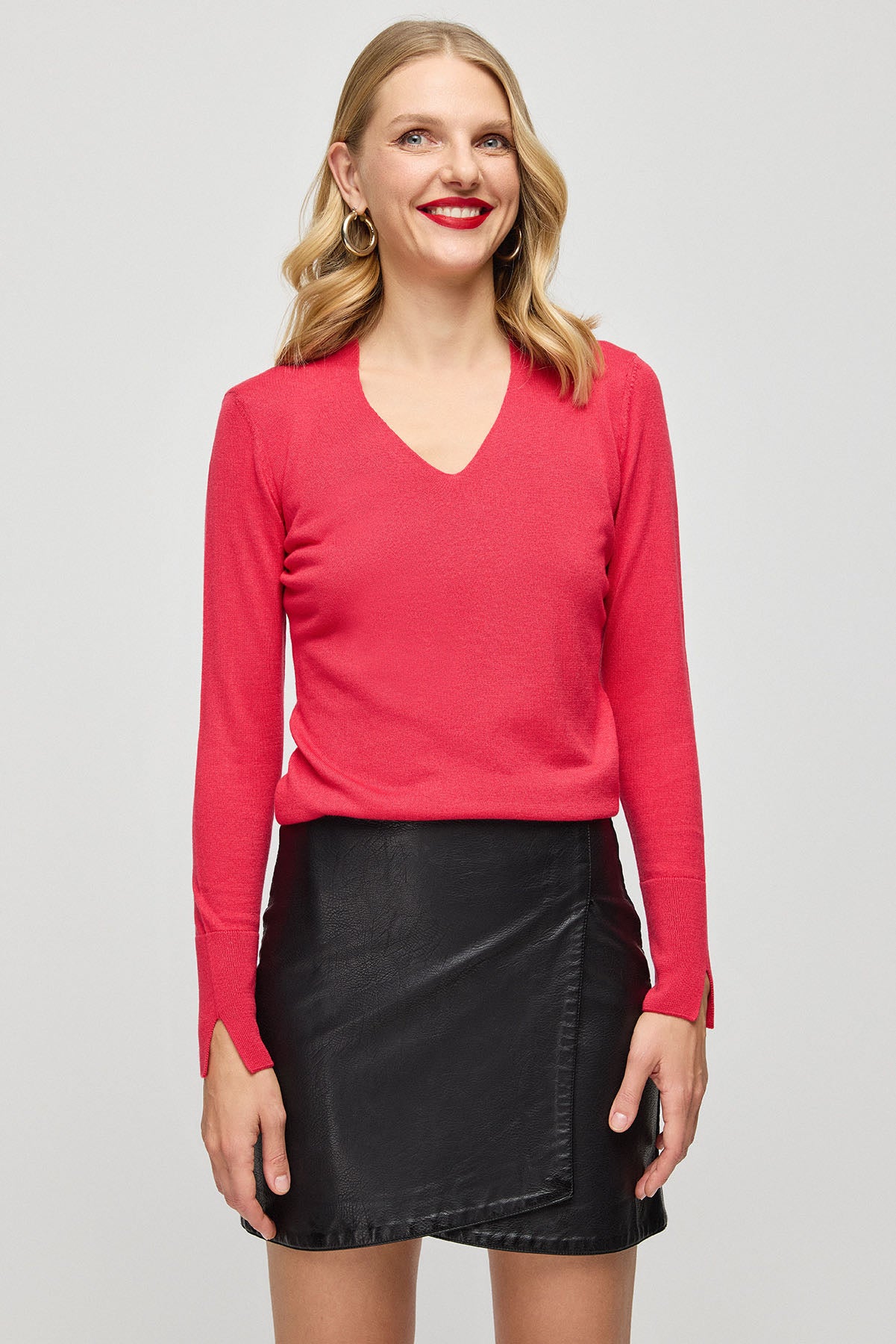 Kırmızı İpek Kaşmir Aleyna Derin V Yaka Uzun Kollu Kadın Triko