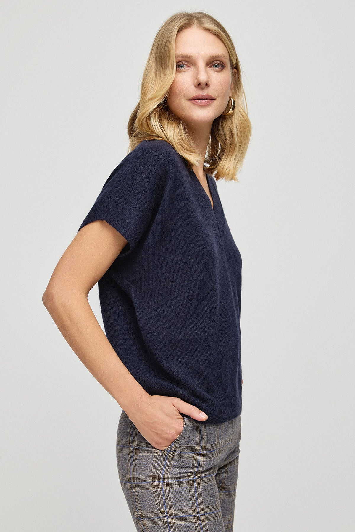 Lacivert Saf Kaşmir Kostir Derin V Yaka Rahat Kesim Kadın Triko