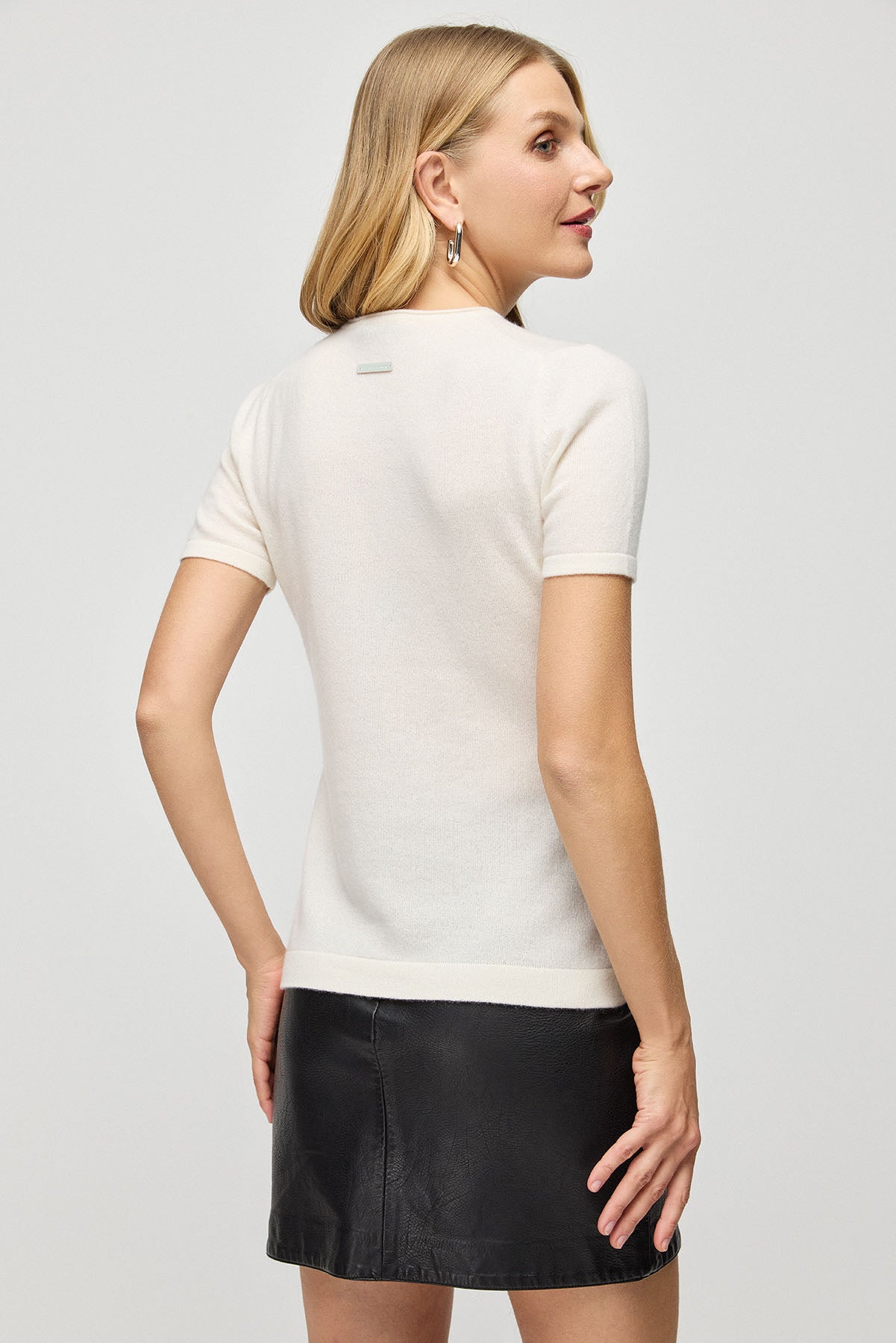 Beyaz Saf Kaşmir Basic Bisiklet Yaka Kısa Kollu Kadın Triko