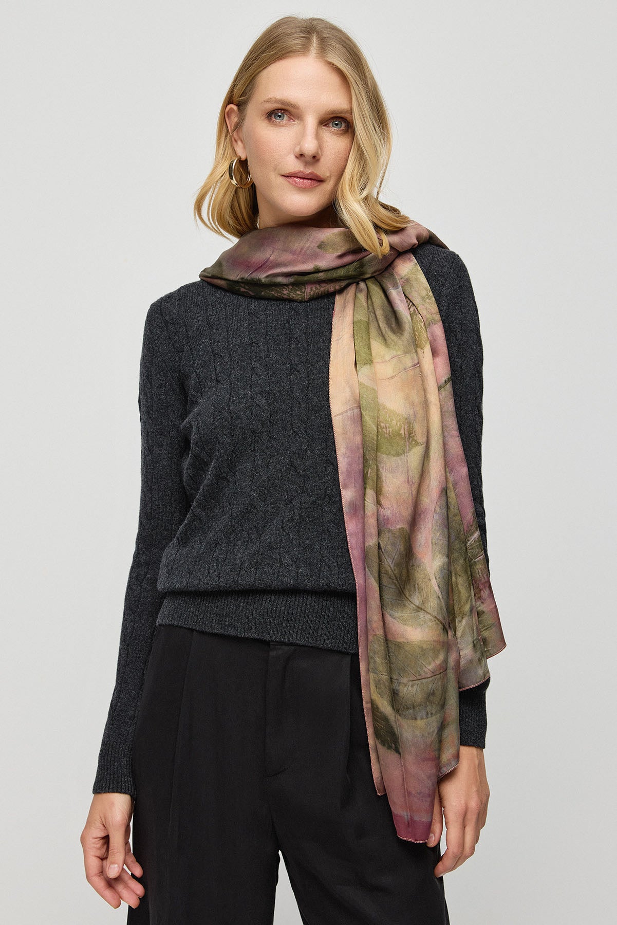 Somon Saf İpek El Baskısı Ekolojik Şal  90 x 200 cm