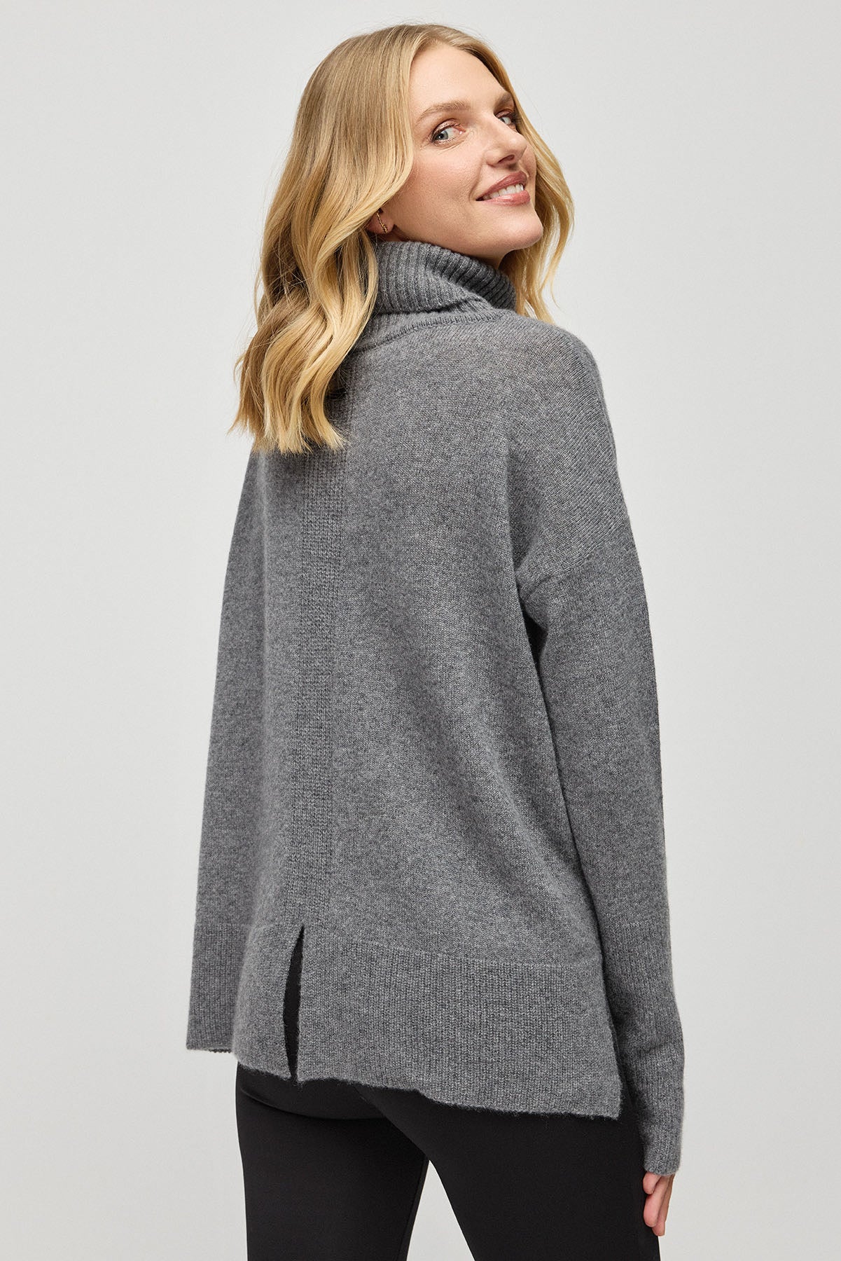 Orta Gri Melanj Saf Kaşmir Isabella Degaje Yaka Kadın Kazak