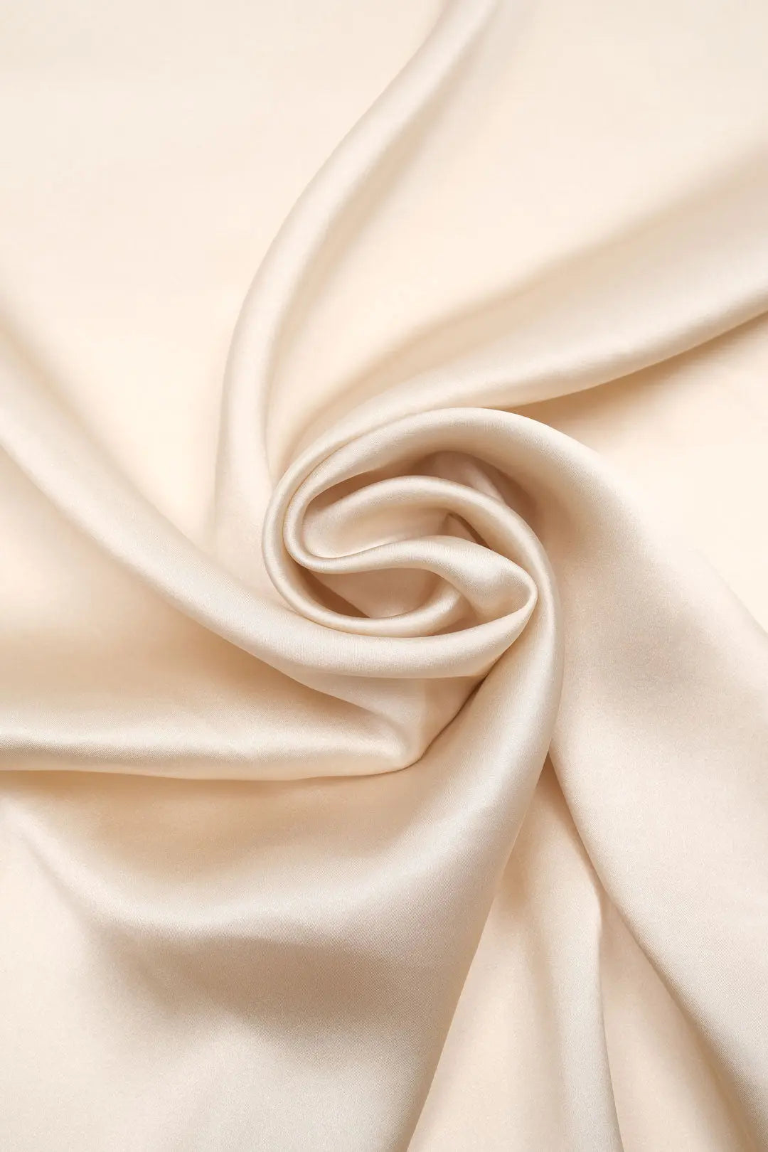 Bej Saf İpek Zincir Desenli Kadın Kare Eşarp 90 x 90 cm Silk and Cashmere