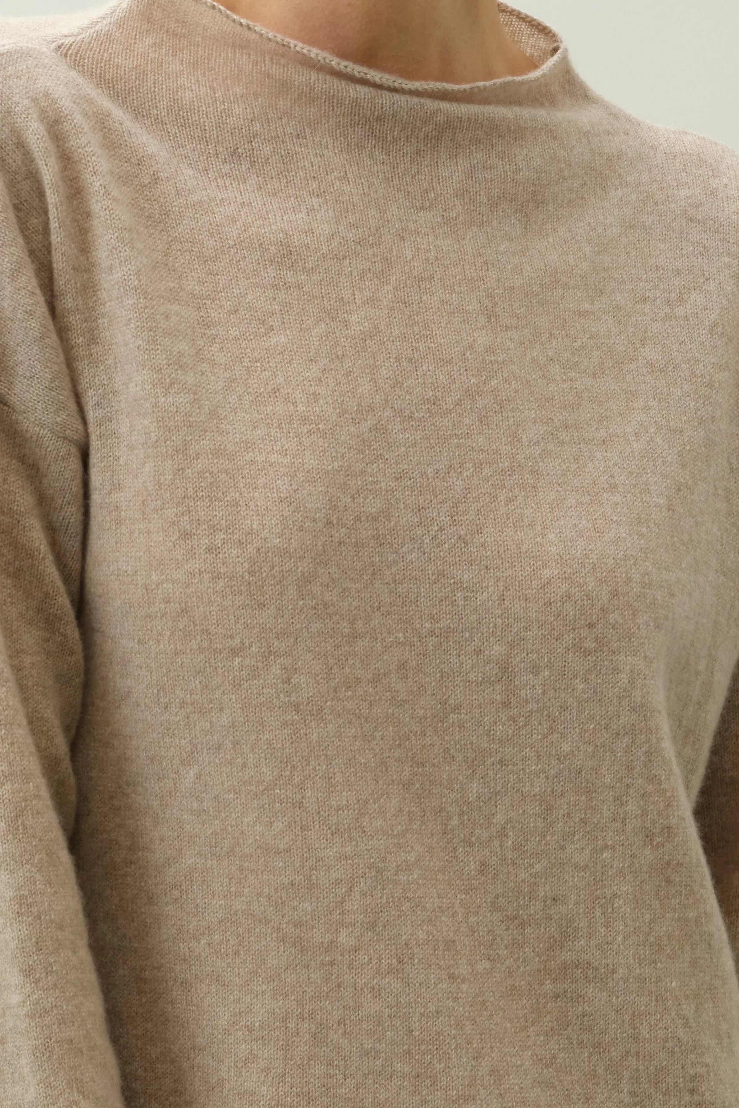 Bej Saf Kamir Dik Yaka Uzun Kollu Kostir Tunik Silk and Cashmere