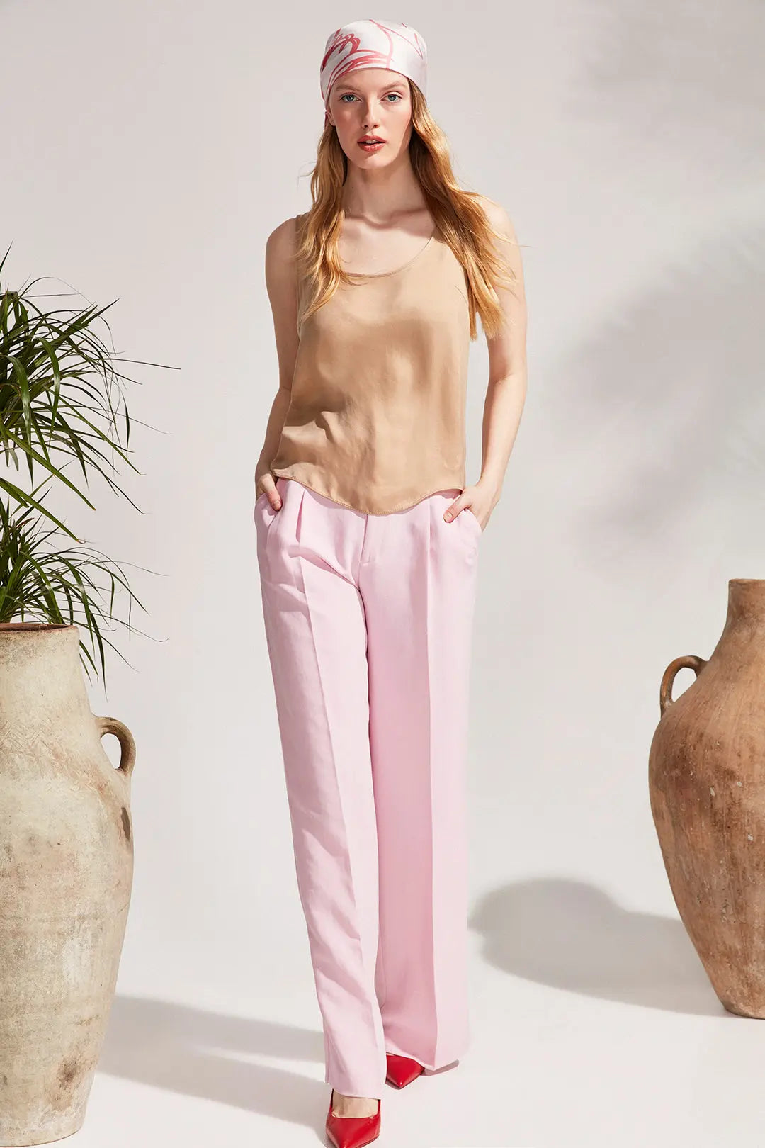 Bej & More Clara Yuvarlak Yaka Kolsuz Kupro Bluz Silk and Cashmere