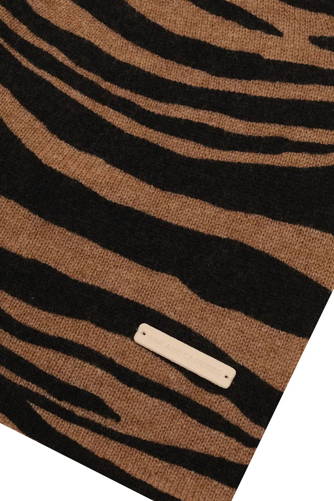 Camel Kamir Yün Zebra Desenli Bere Silk and Cashmere