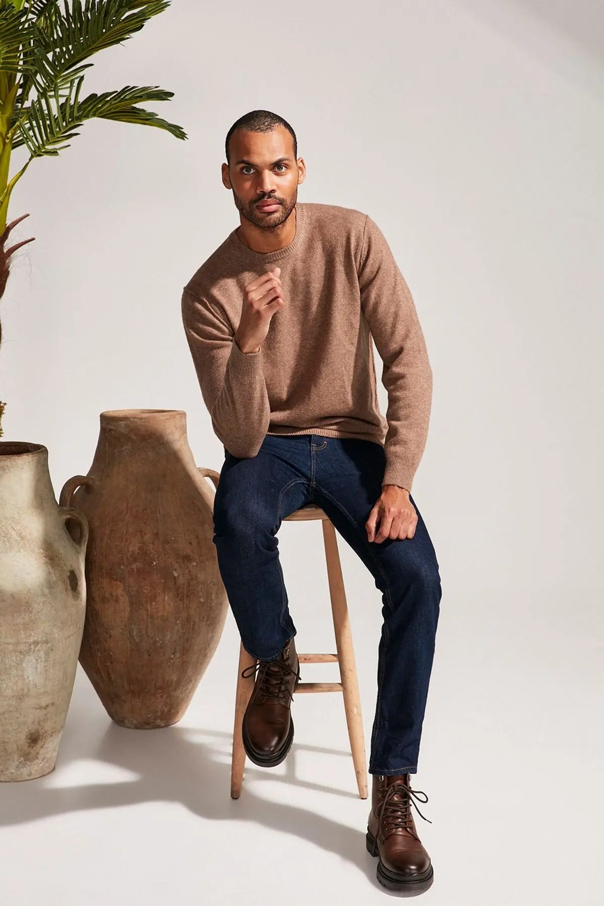 Camel Kaşmir ve Avustralya Yünü Erson Ters Dikiş Detaylı Yuvarlak Yaka Uzun Kollu Erkek Kazak Silk and Cashmere