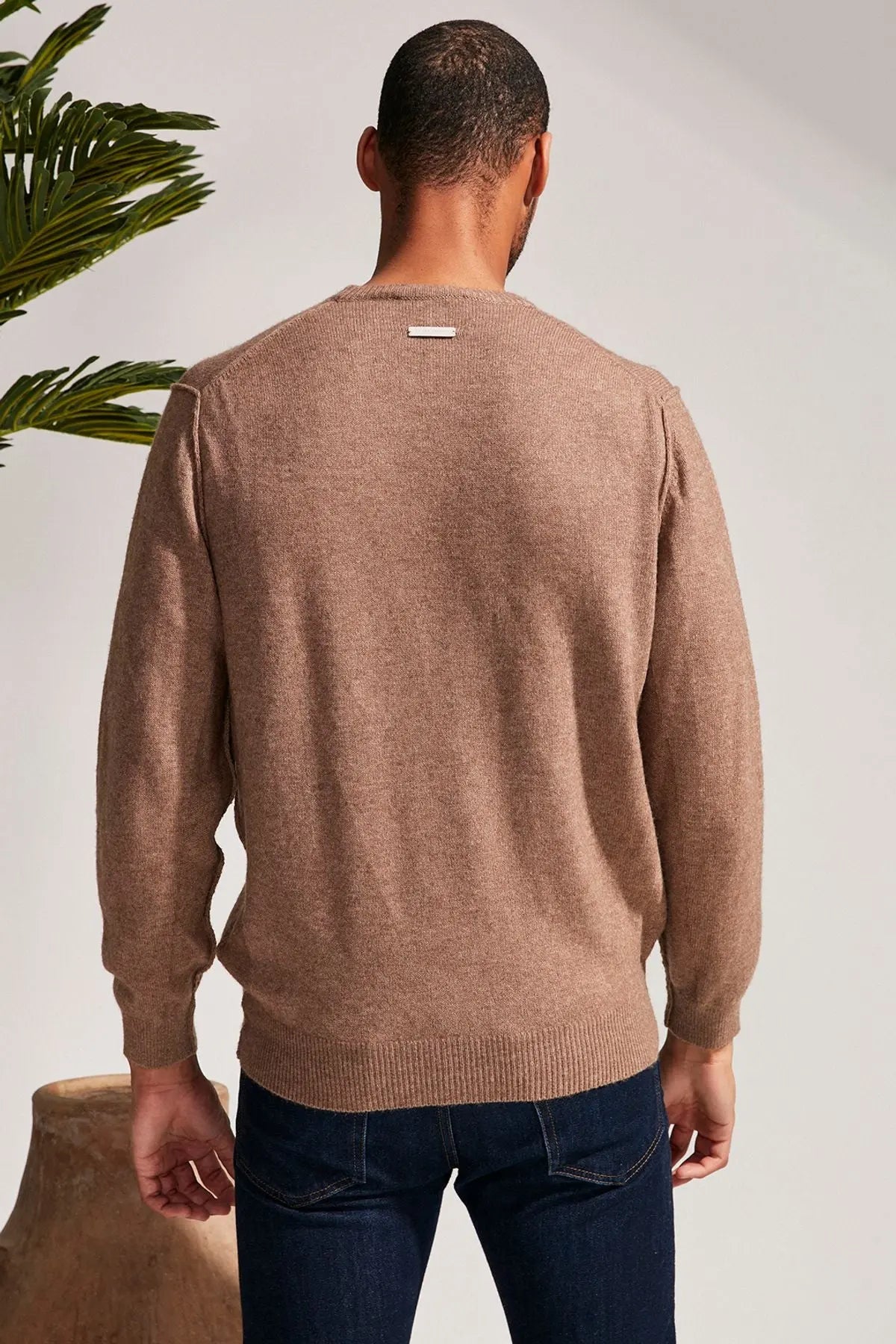 Camel Kaşmir ve Avustralya Yünü Erson Ters Dikiş Detaylı Yuvarlak Yaka Uzun Kollu Erkek Kazak Silk and Cashmere