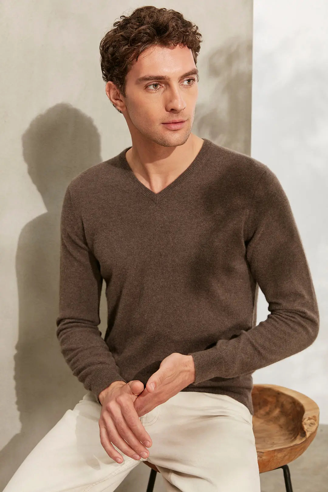 Camel Saf Kamir V Yaka Uzun Kollu Vincent Erkek Kazak Silk and Cashmere