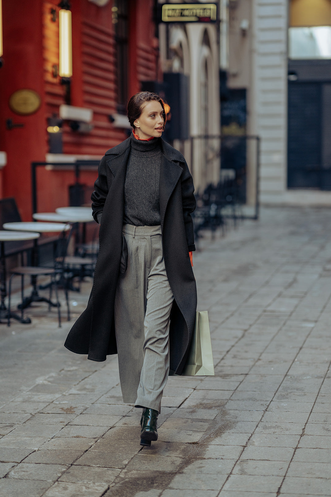 Siyah Kaşmirli Meghan Palto