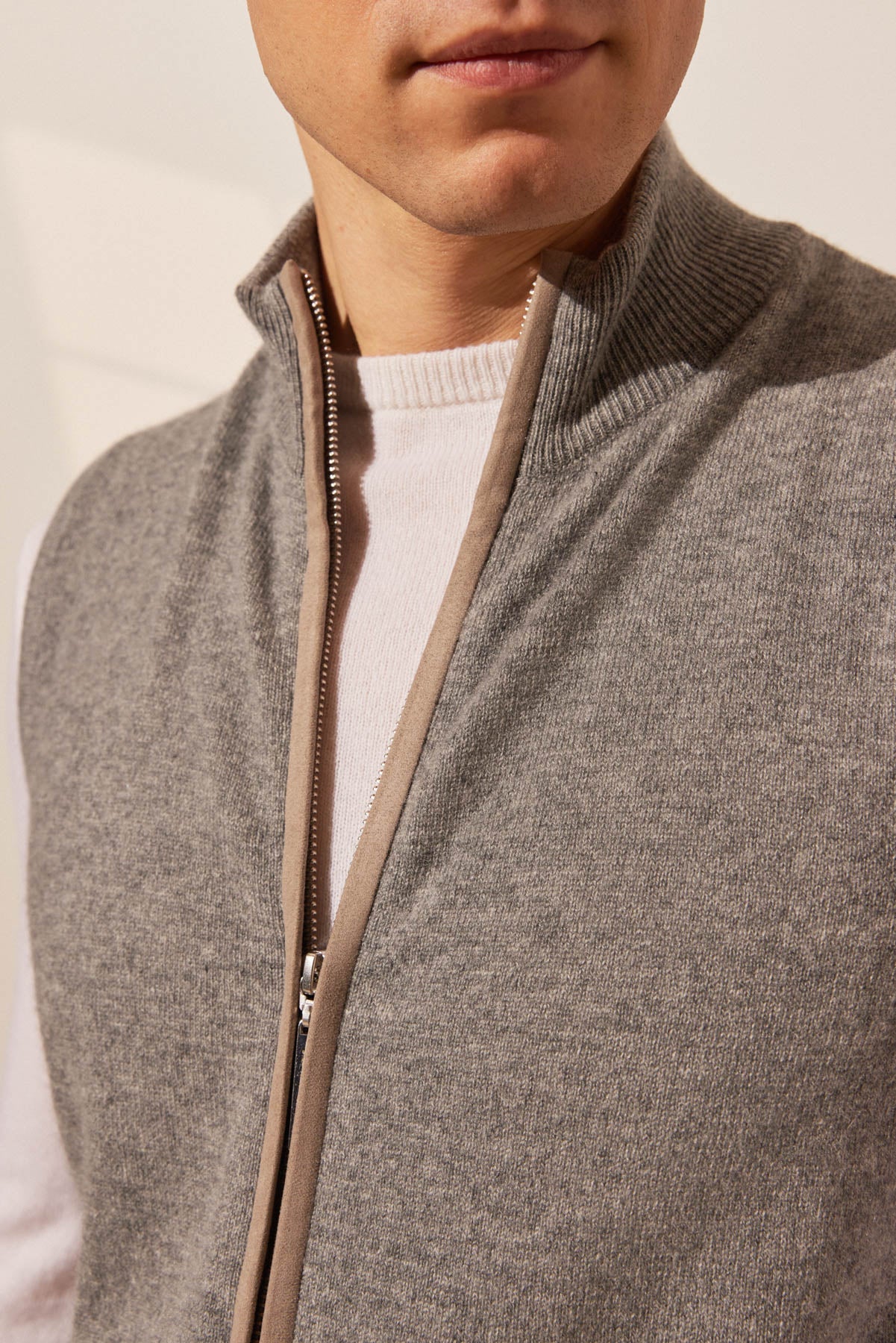Orta Gri Melanj Saf Kaşmir Yarım Balıkçı Yaka Fermuarlı Erkek Yelek