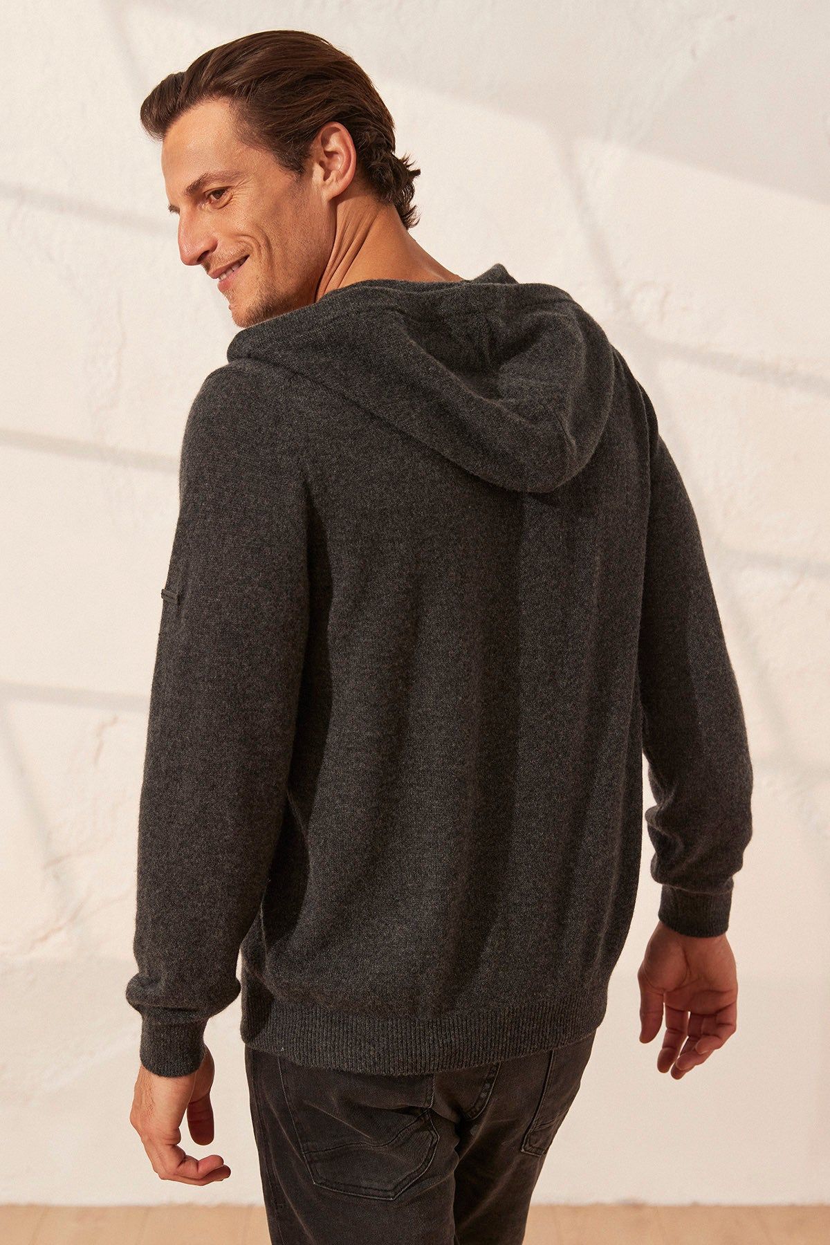 Antrasit Saf Kaşmir Oliver Erkek Kazak