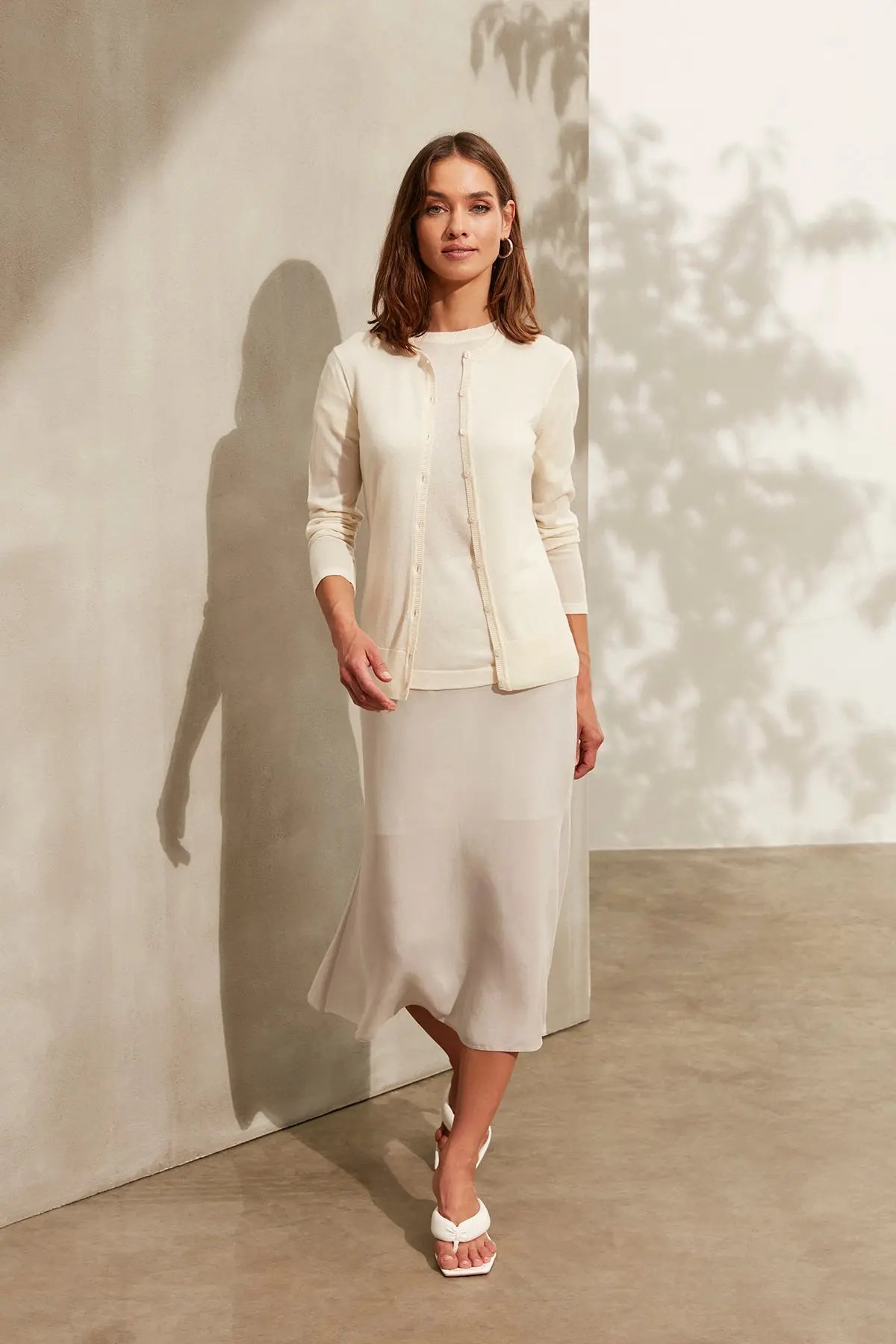 Ekru İpek Karışımlı Melinda Yuvarlak Yaka Uzun Kollu Hırka Silk and Cashmere