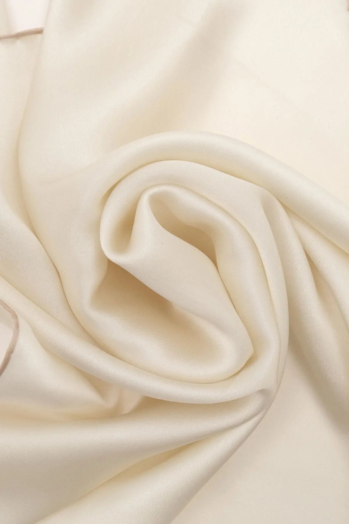 Ekru Saf İpek Düz Renk Kadın Küçük Eşarp 53 x 53 cm Silk and Cashmere