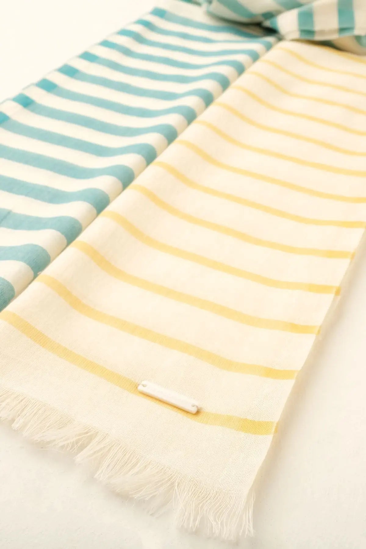 Gri İpek Karışımlı Jas Desenli Şal 70 x 180 cm Silk and Cashmere