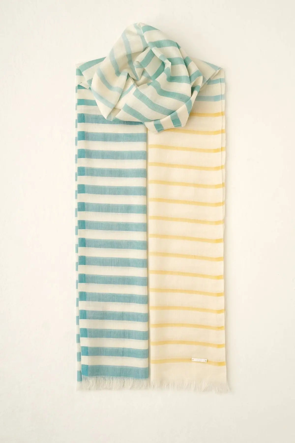 Gri İpek Karışımlı Jas Desenli Şal 70 x 180 cm Silk and Cashmere