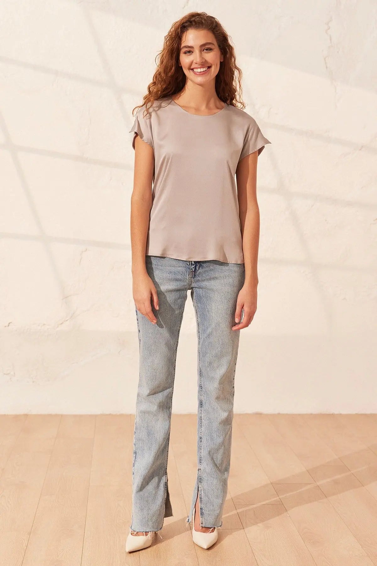 Gri İpekli Monica Yuvarlak Yaka Kısa Kollu Kadın Bluz Silk and Cashmere