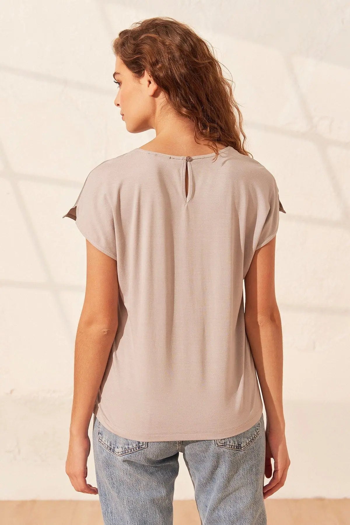 Gri İpekli Monica Yuvarlak Yaka Kısa Kollu Kadın Bluz Silk and Cashmere