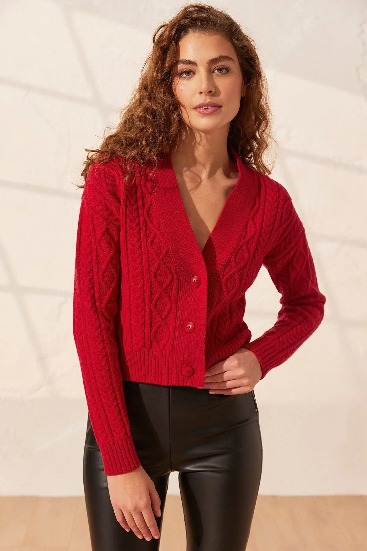 Kırmızı Saf Yün Stella Saç Örgülü V Yaka Uzun Kollu Kadın Hırka Silk and Cashmere