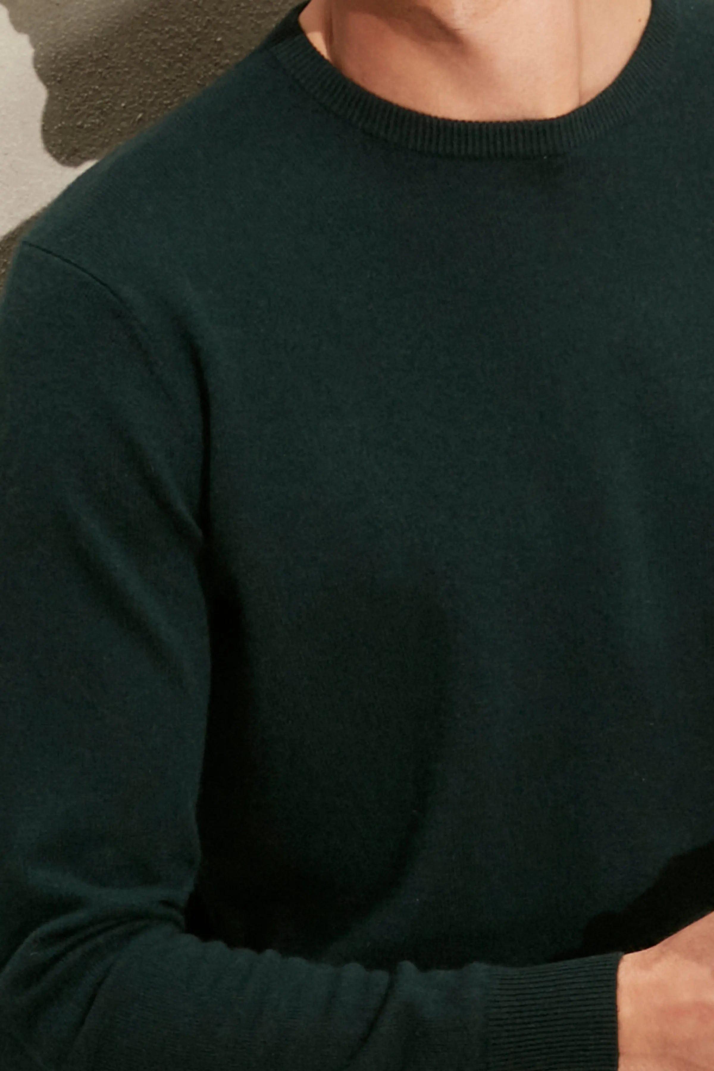 Koyu Yeşil Saf Kaşmir Yuvarlak Yaka Uzun Kollu Vincent Kazak Silk and Cashmere