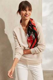 Kum Beji Saf Kamir Veronique V Yaka Uzun Kollu Kazak Silk and Cashmere