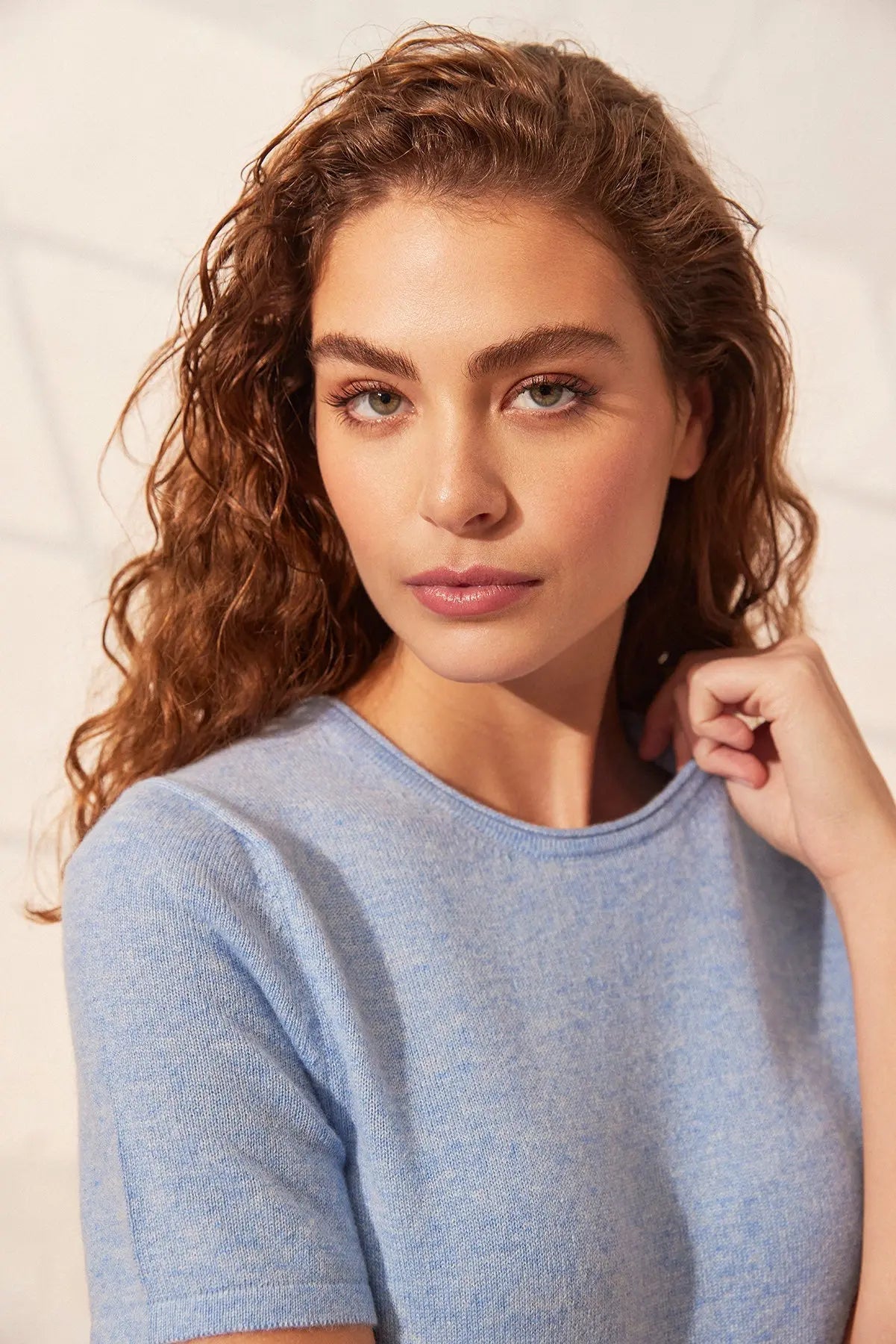 Mavi Saf Kaşmir Basic Yuvarlak Yaka Kısa Kollu Kadın Kazak Silk and Cashmere