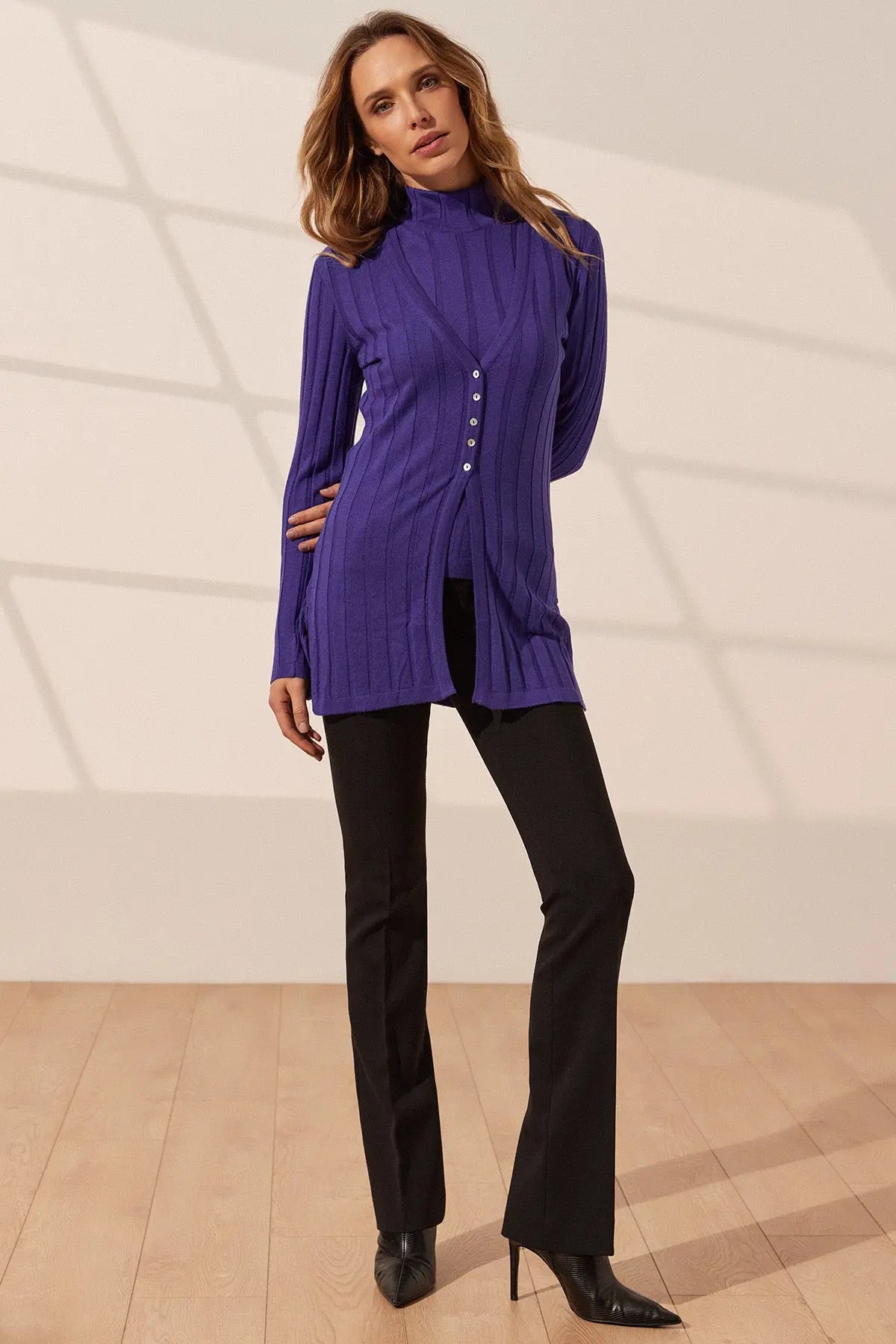 Menekşe İpek ve Kaşmir Aleyna Ribana Detaylı V Yaka Uzun Kollu Kadın Hırka Silk and Cashmere