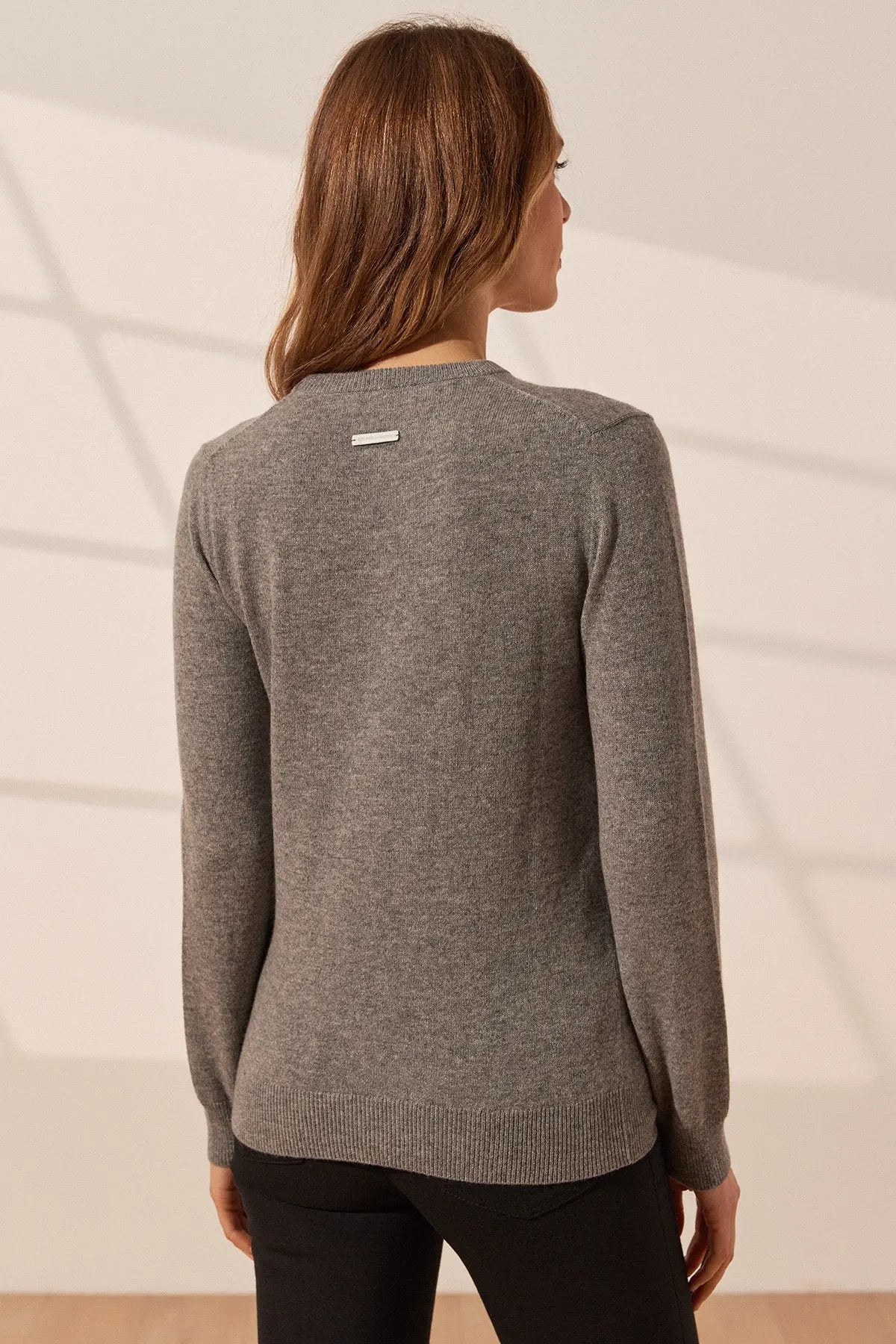 Orta Gri Melanj Saf Kaşmir Veronique Yuvarlak Yaka Uzun Kollu Kadın Kazak Silk and Cashmere