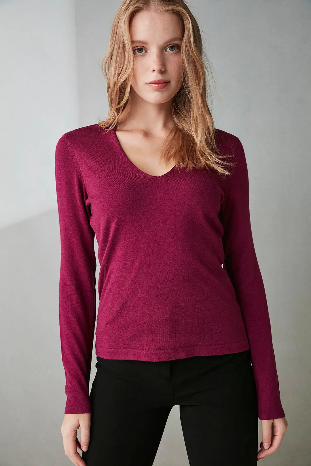 Şarap İpek ve Kaşmir Derin V Yaka Uzun Kollu Aleyna Triko Silk and Cashmere