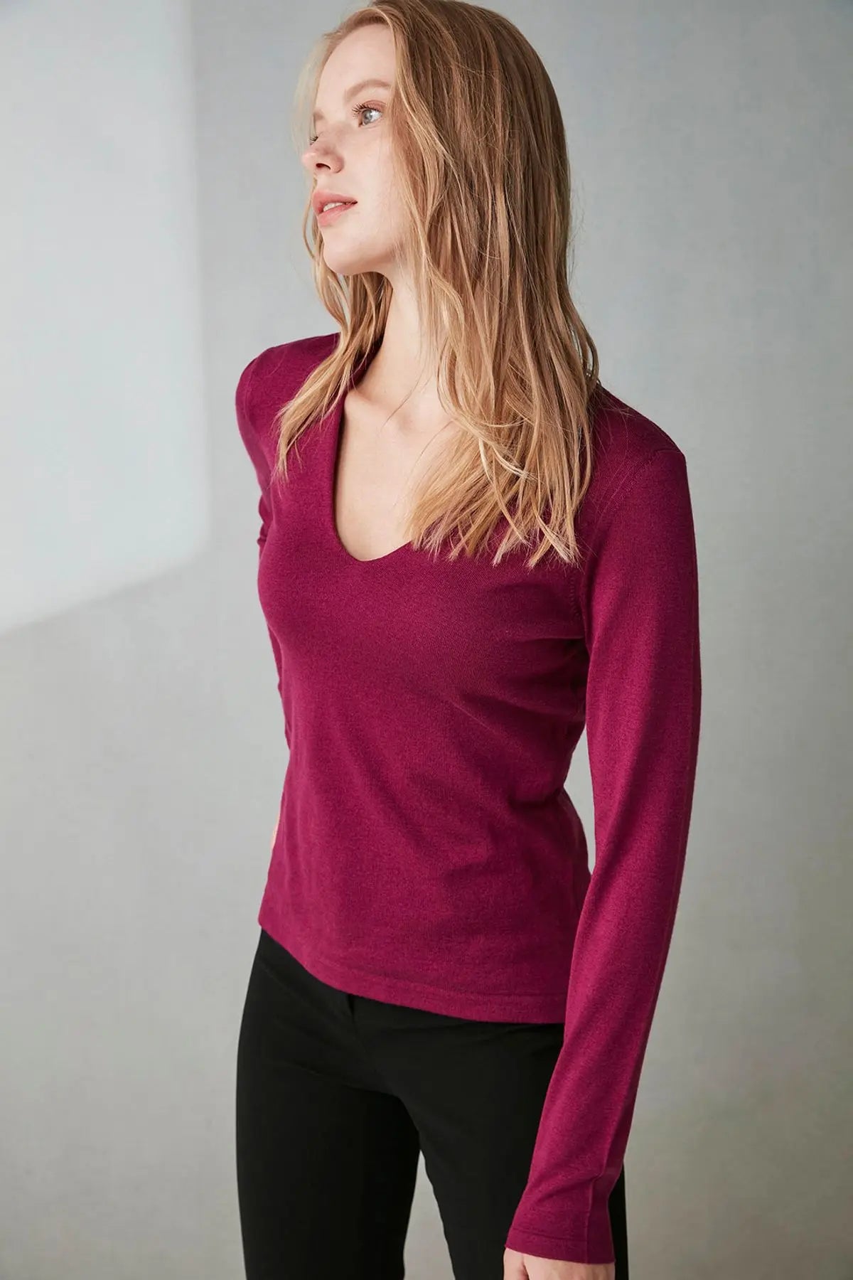 Şarap İpek ve Kaşmir Derin V Yaka Uzun Kollu Aleyna Triko Silk and Cashmere