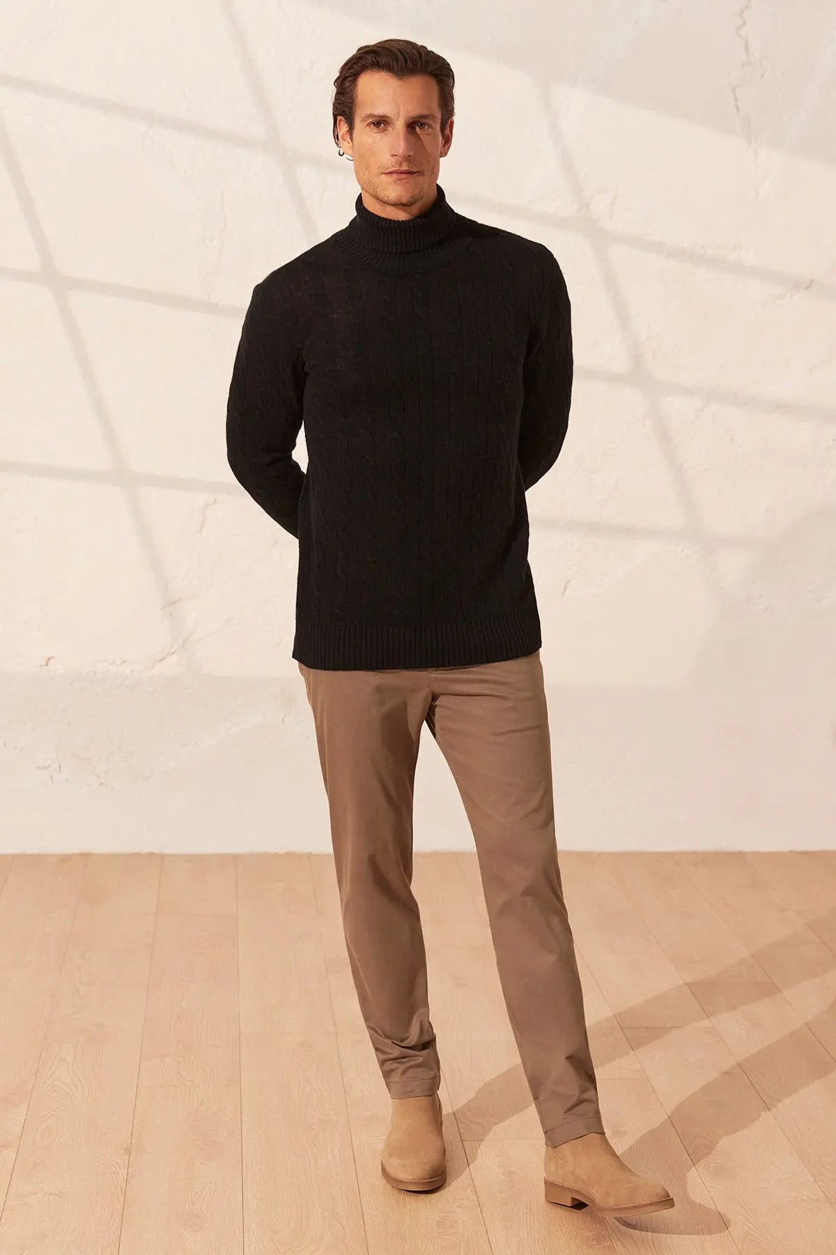 Siyah Amerigo Avustralya Yünü Kaşmir Saç Örgülü Balıkçı Yaka Uzun Kollu Erkek Kazak Silk and Cashmere