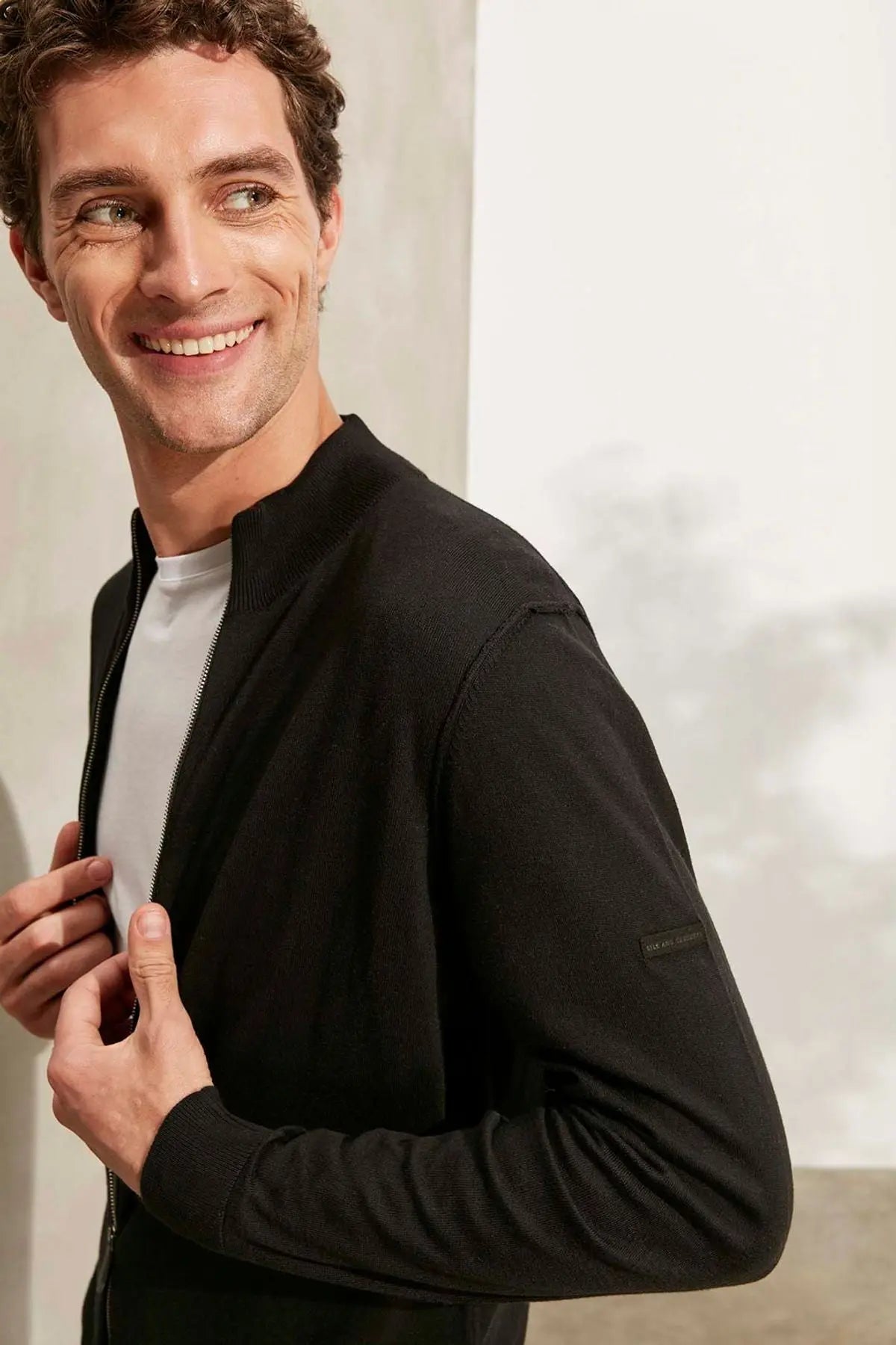 Siyah İpek Pamuk Quentin Uzun Kollu Yarım Balıkçı Yaka Erkek Hırka Silk and Cashmere