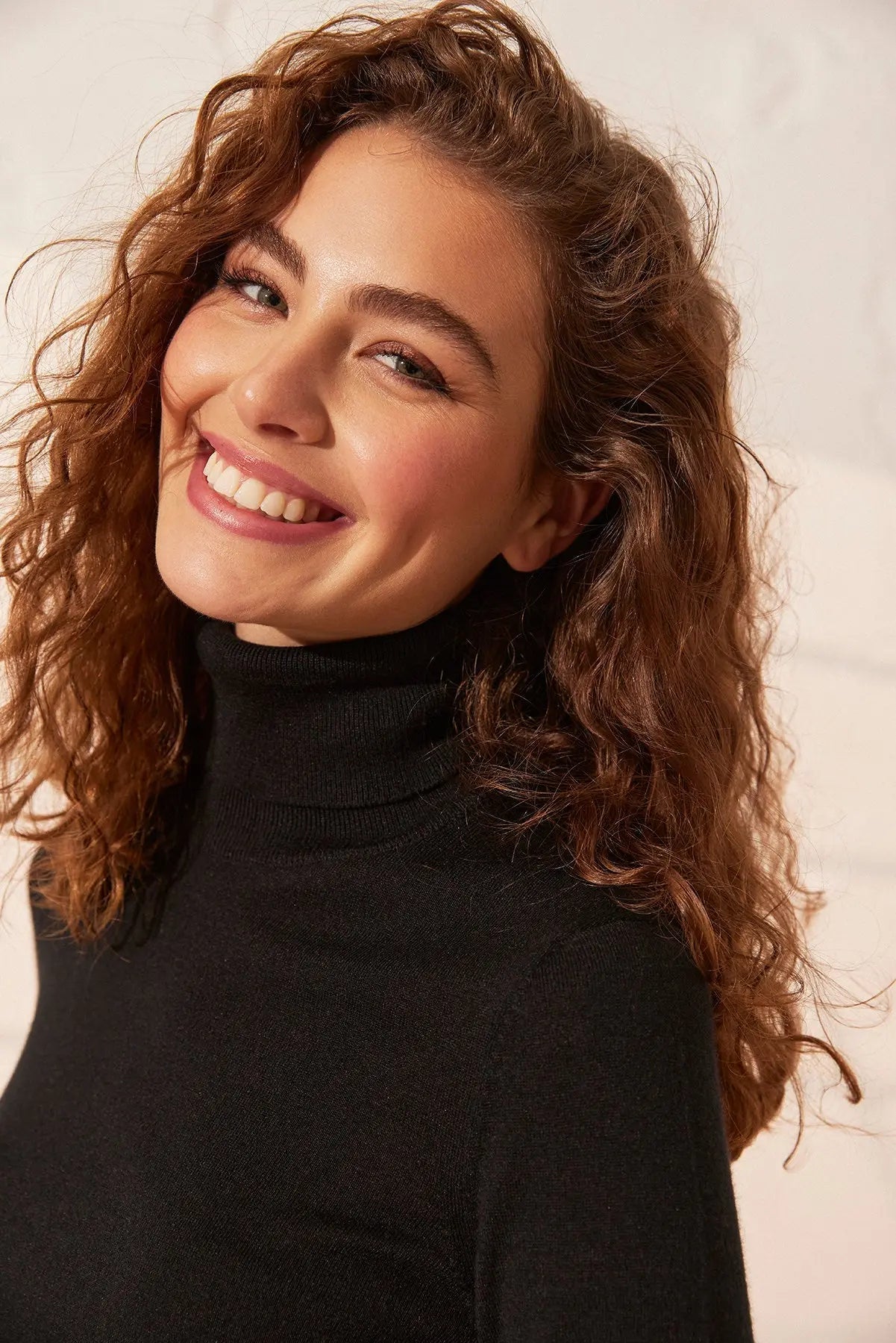 Siyah İpek ve Kaşmir Aleyna Balıkçı Yaka Uzun Kollu Kadın Triko Silk and Cashmere