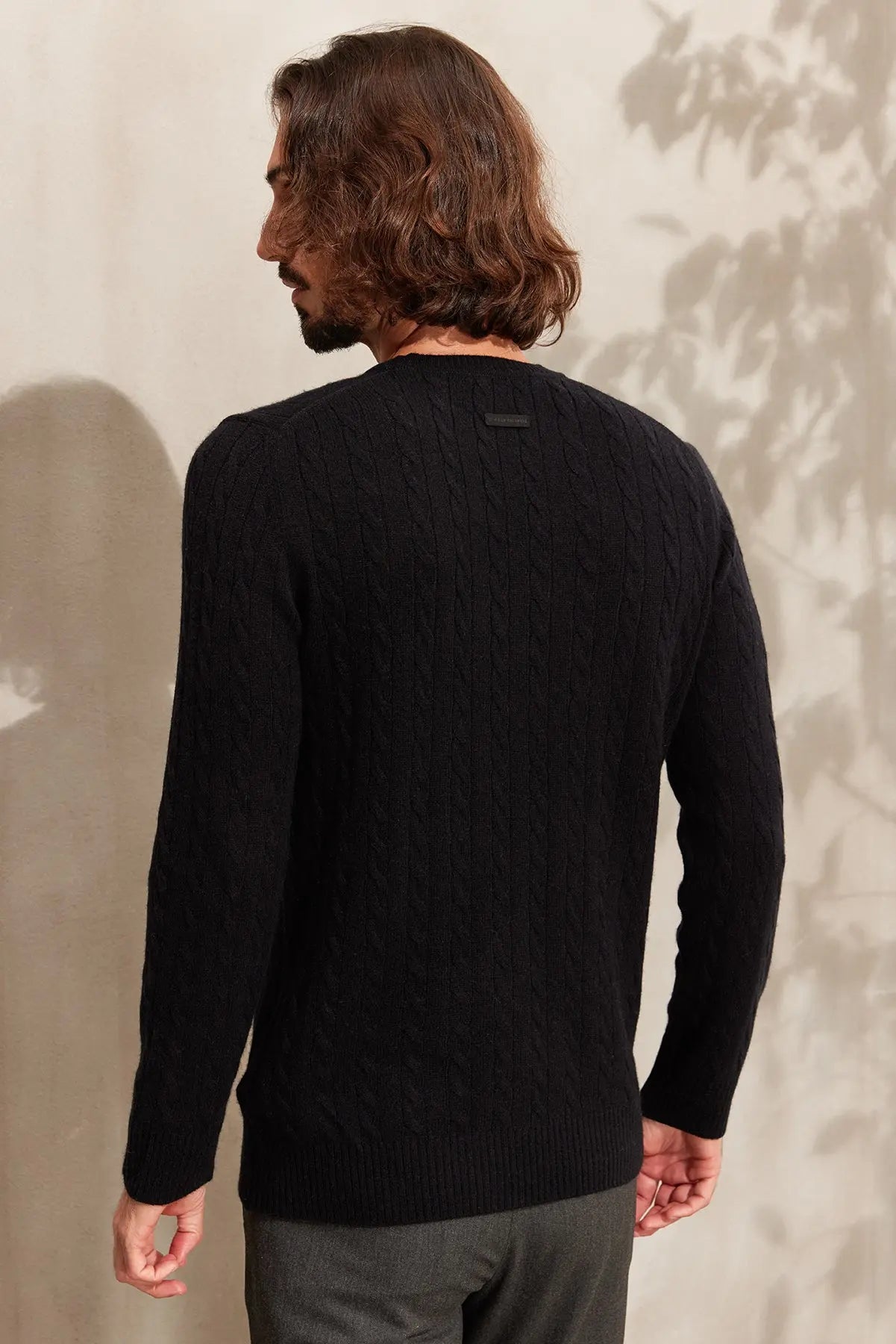 Siyah Kamir ve Yün Yuvarlak Yaka Saç Örgülü Uzun Kollu Amerigo Erkek Kazak Silk and Cashmere