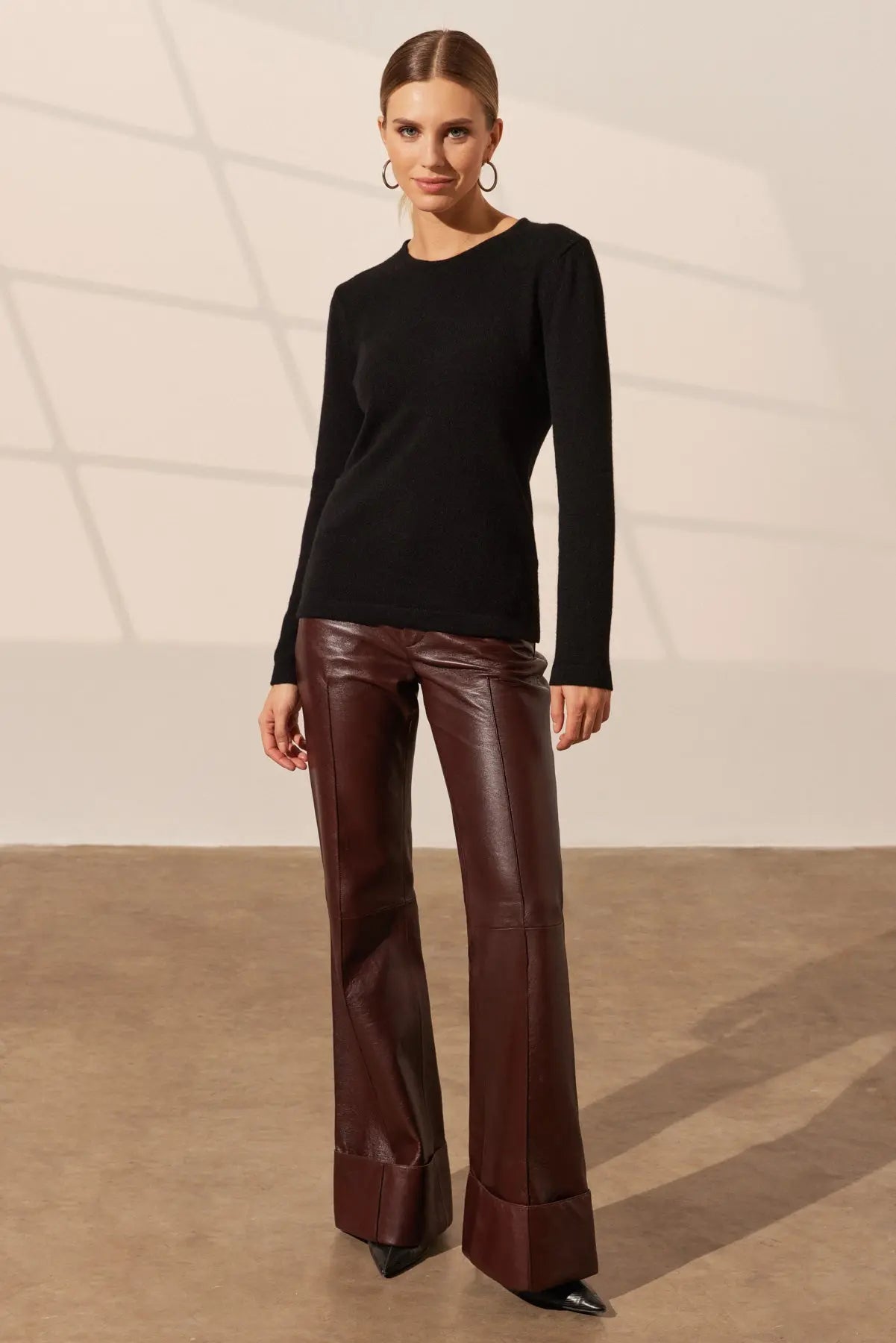 Siyah New Basic Saf Kaşmir Yuvarlak Yaka Uzun Kollu Kadın Kazak Silk and Cashmere