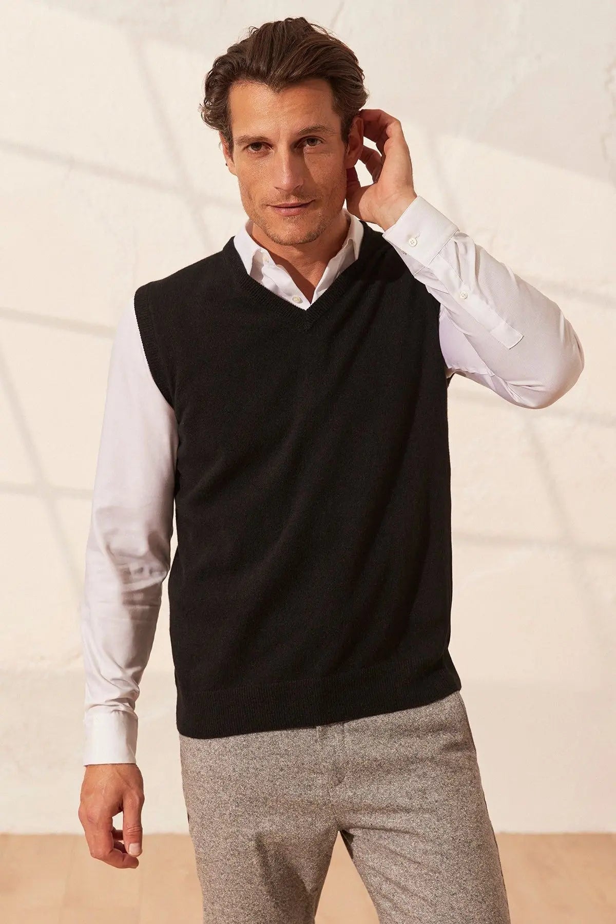 Siyah Saf Kamir Gio V Yaka Erkek Süveter Silk and Cashmere