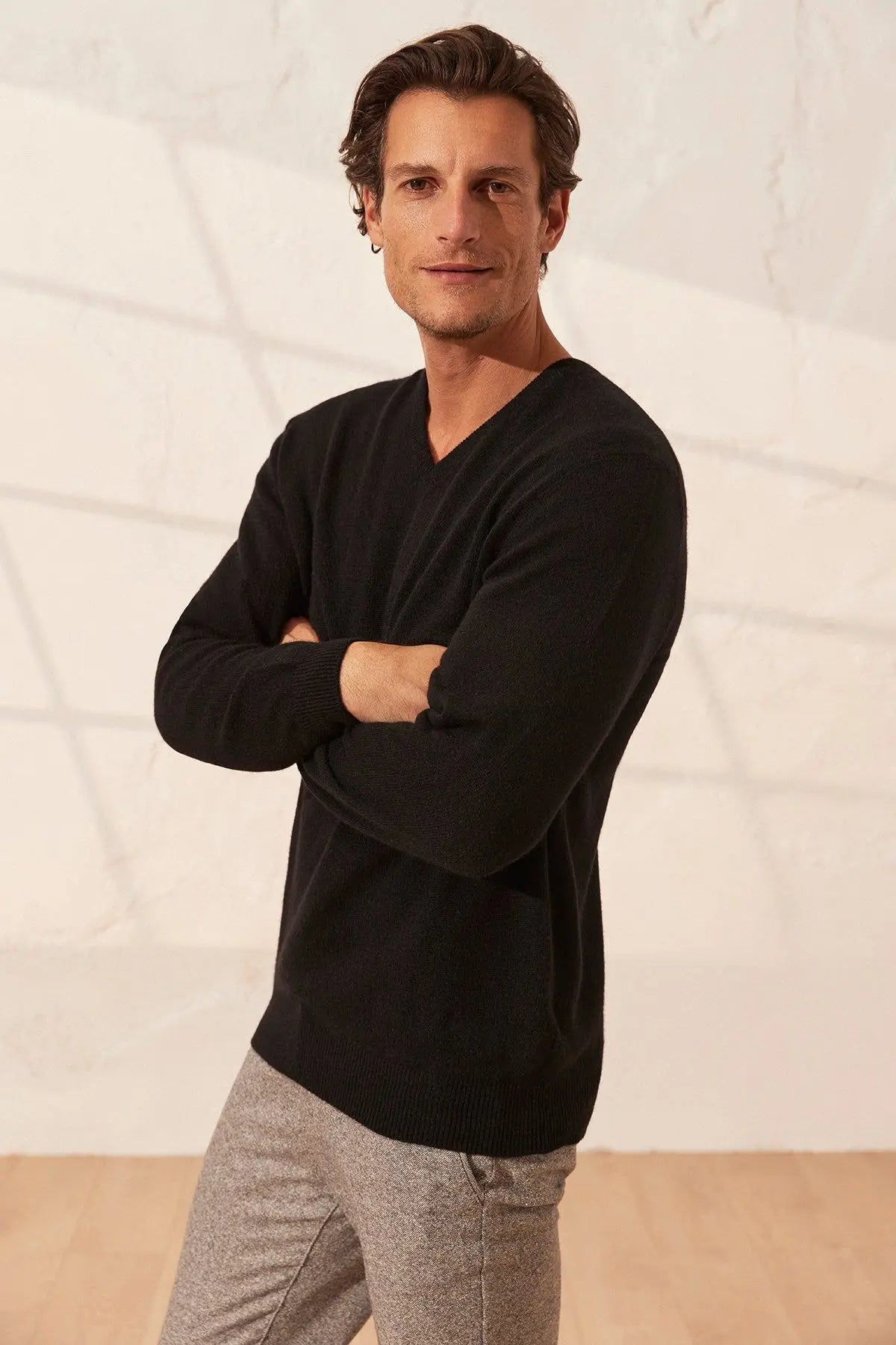 Siyah Saf Kamir Vincent  V Yaka Uzun Kollu Erkek Kazak Silk and Cashmere