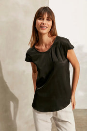 Siyah Venüs Pırlanta Detaylı Kısa Kollu İpek Bluz Silk and Cashmere