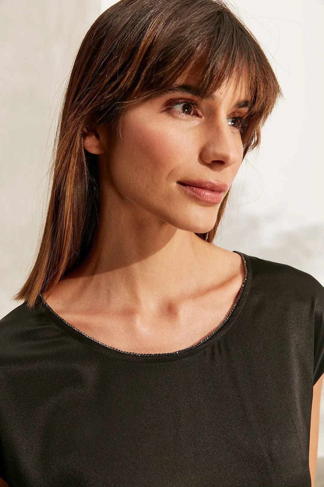 Siyah Venüs Pırlanta Detaylı Kısa Kollu İpek Bluz Silk and Cashmere