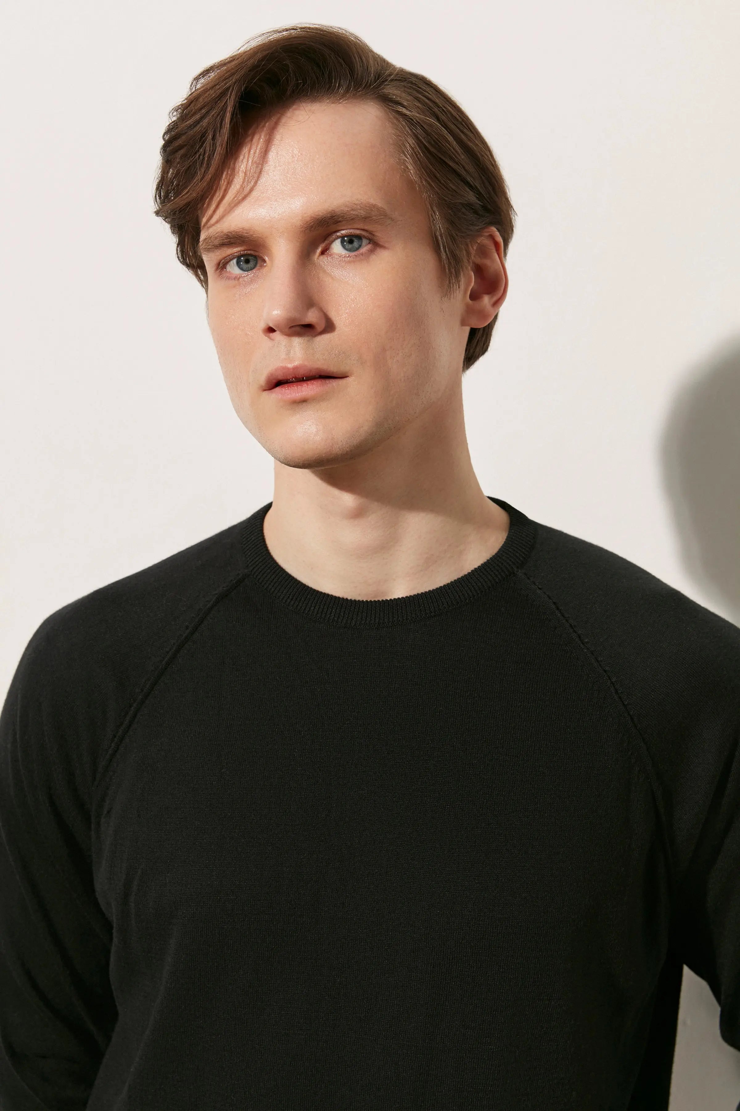 Siyah pek Pamuk Quentin Yuvarlak Yaka Uzun Kollu Erkek Triko Kazak Silk and Cashmere