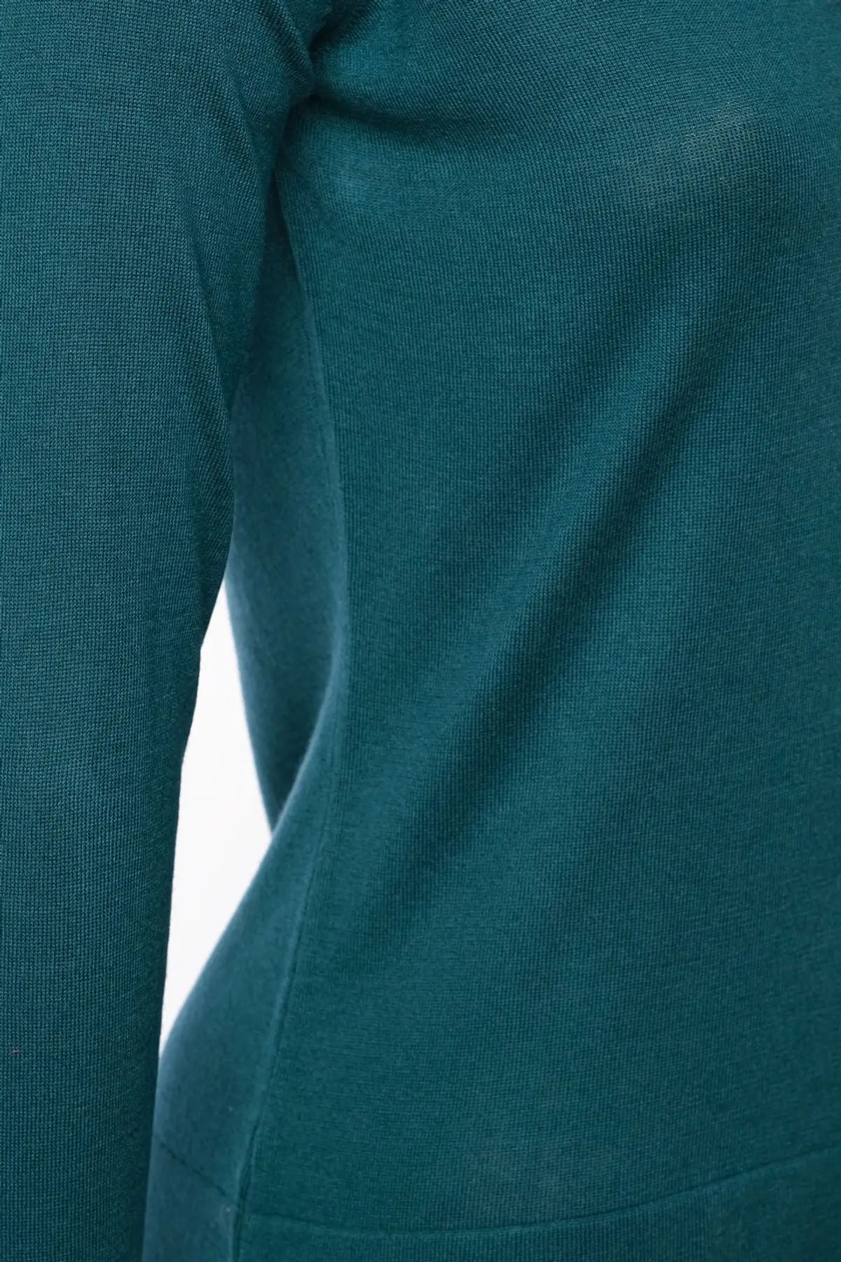 Tavuskusu İpek ve Kaşmir Düğmeli V Yaka Uzun Kollu Aleyna Hırka Silk and Cashmere